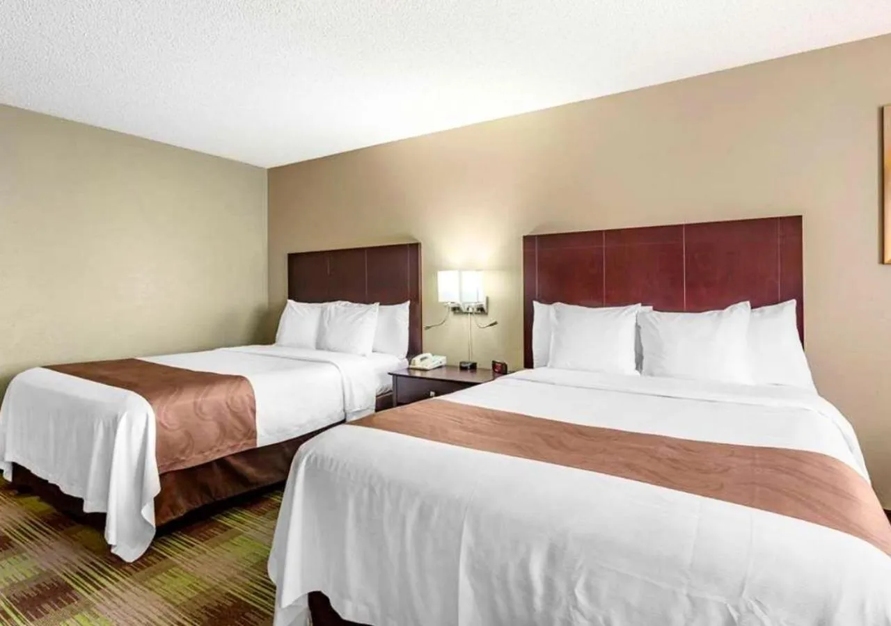 Bed in Quality Inn St Robert - Ft Leonard Wood