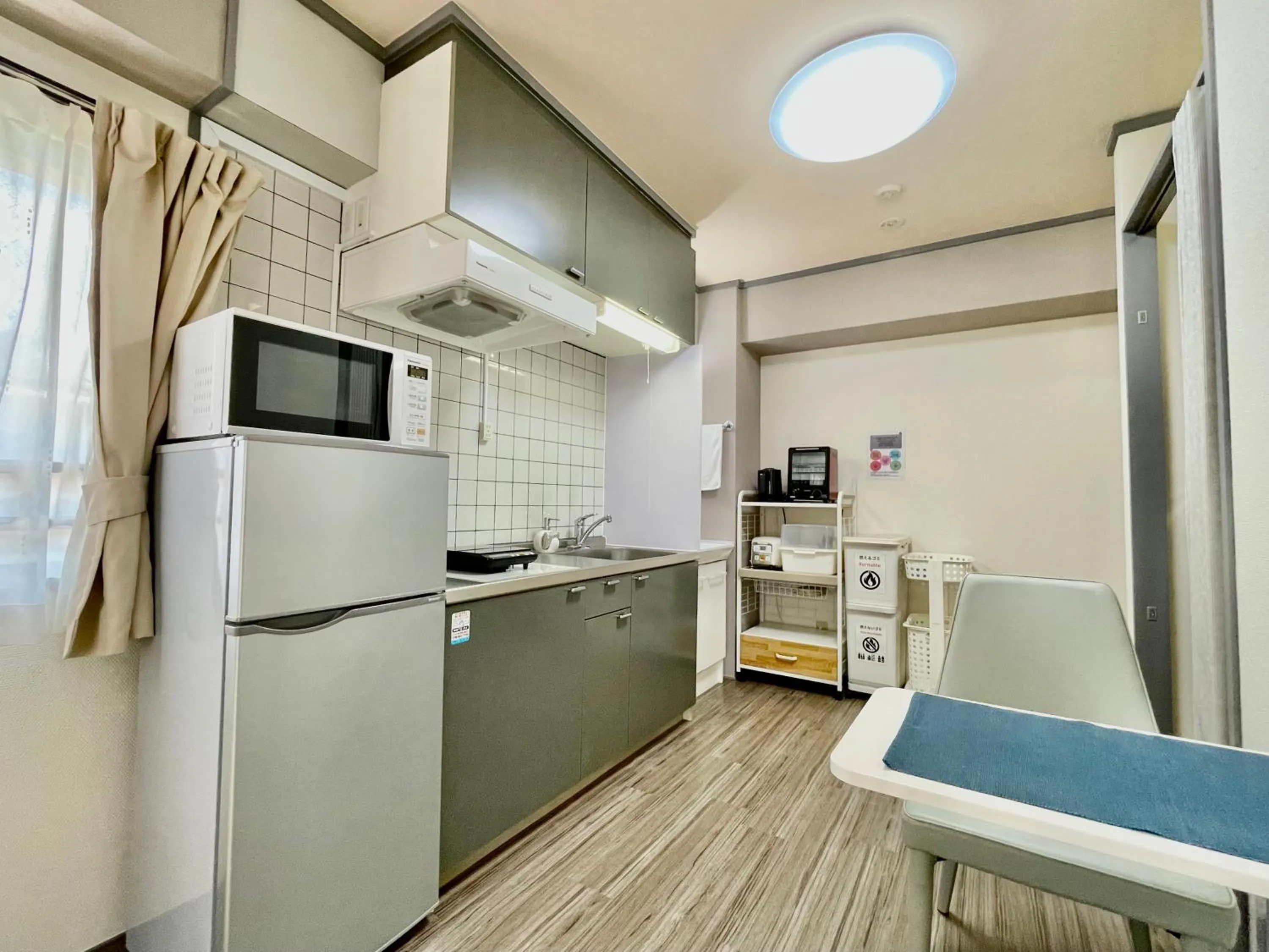 Kitchen or kitchenette in ホテル天使館 久茂地 -Tenshi-Kan-