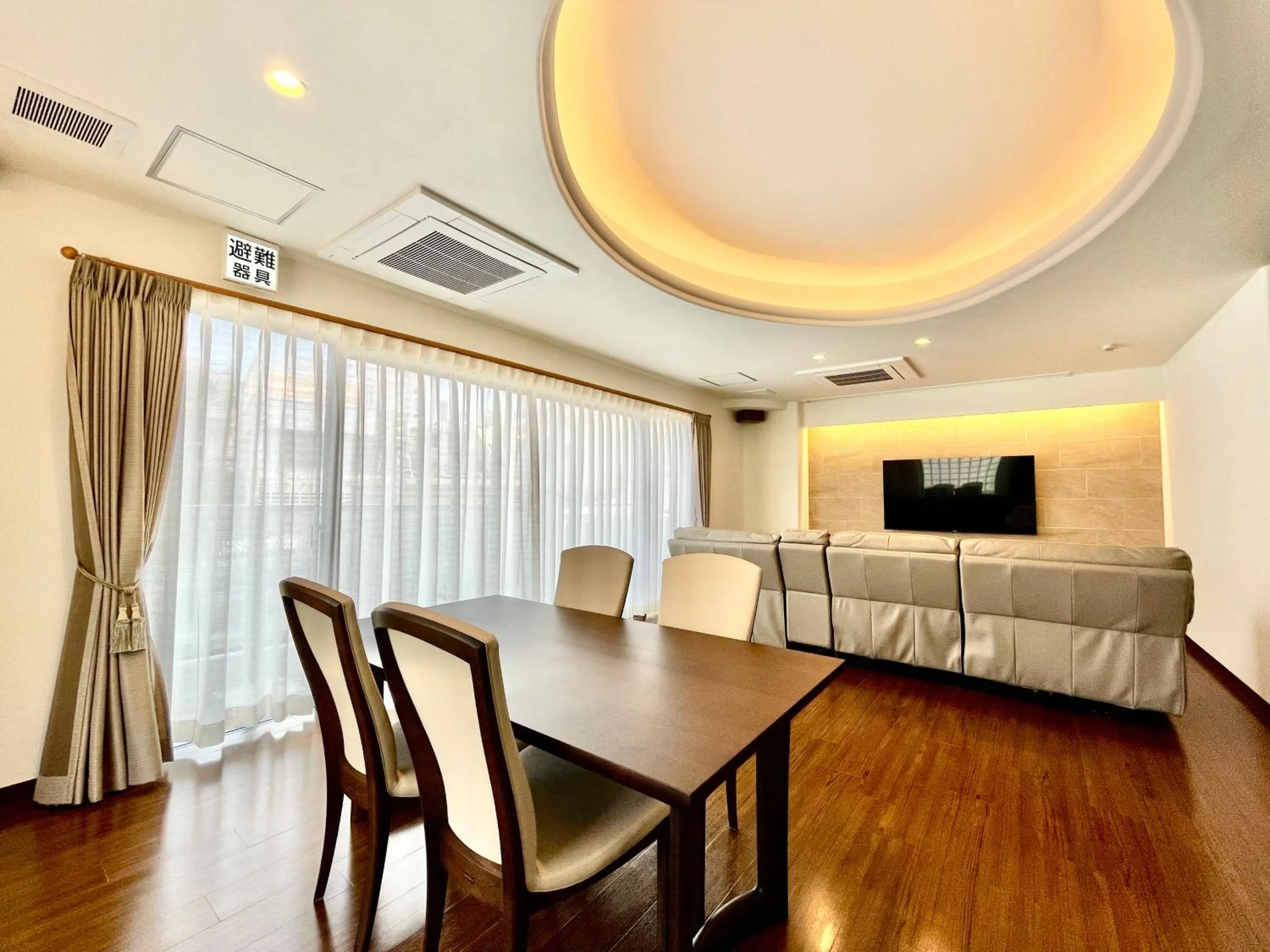 Dining area in ホテル天使館 久茂地 -Tenshi-Kan-