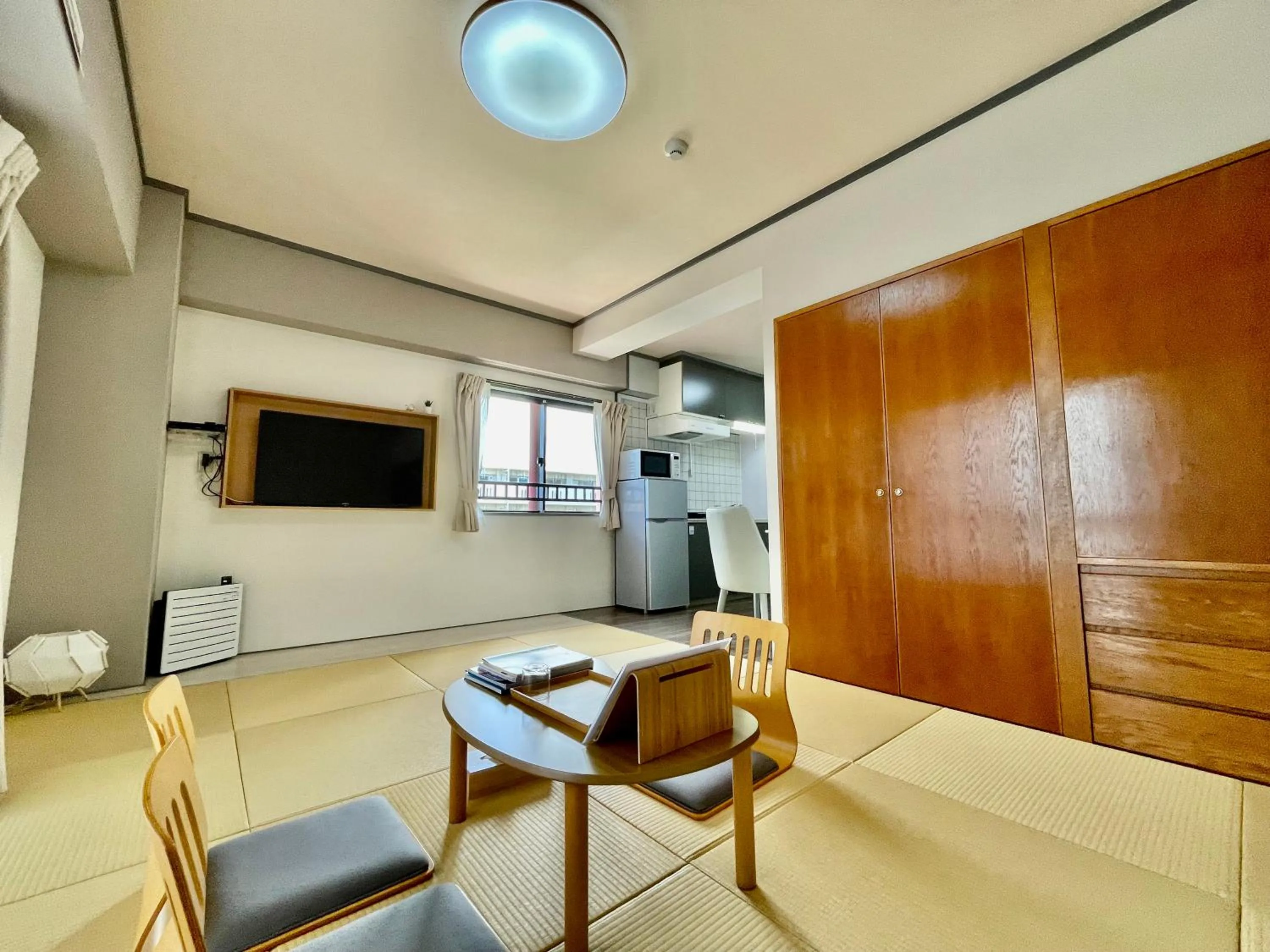 Living room in ホテル天使館 久茂地 -Tenshi-Kan-