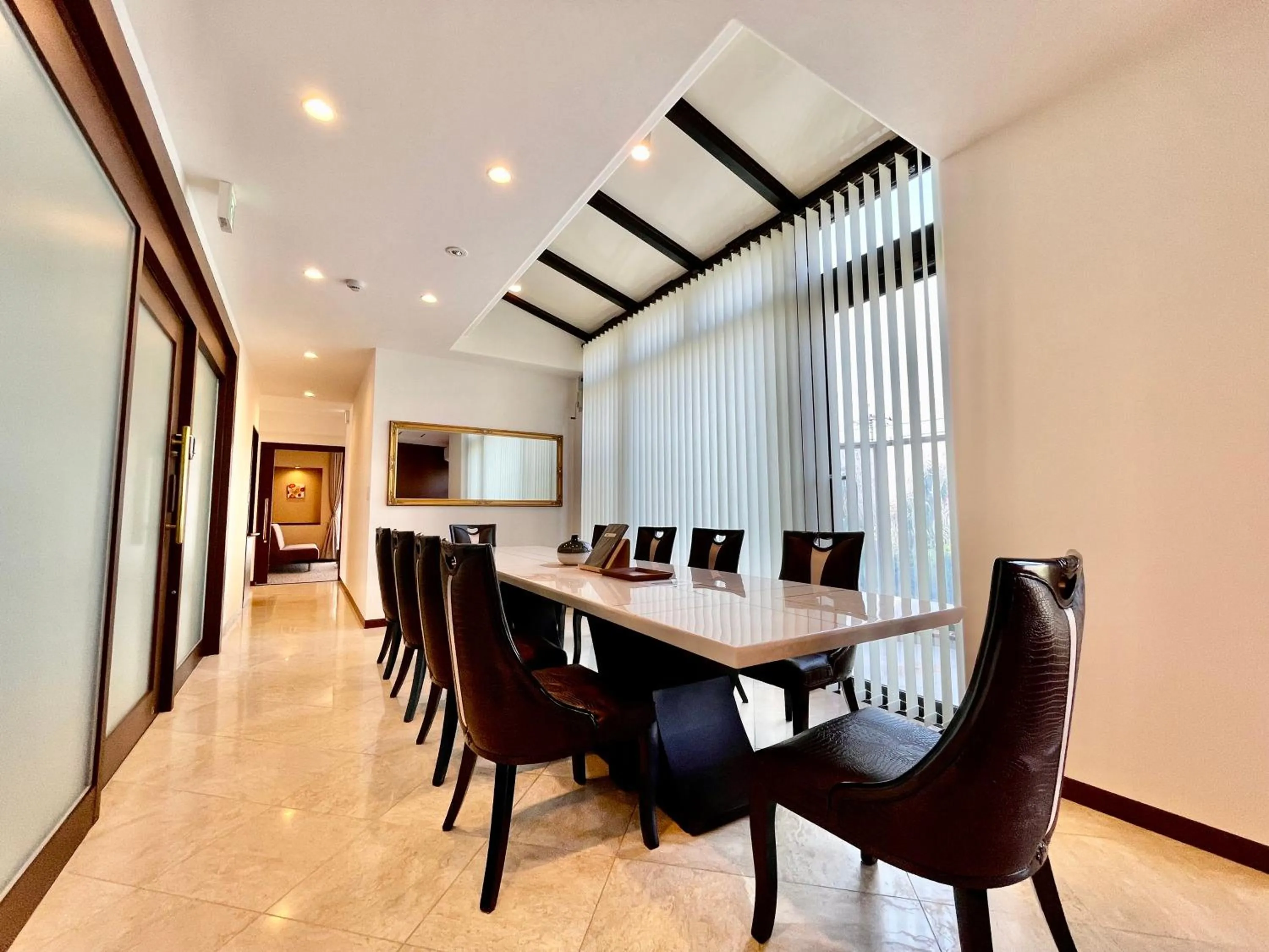 ホテル天使館 久茂地 -Tenshi-Kan-