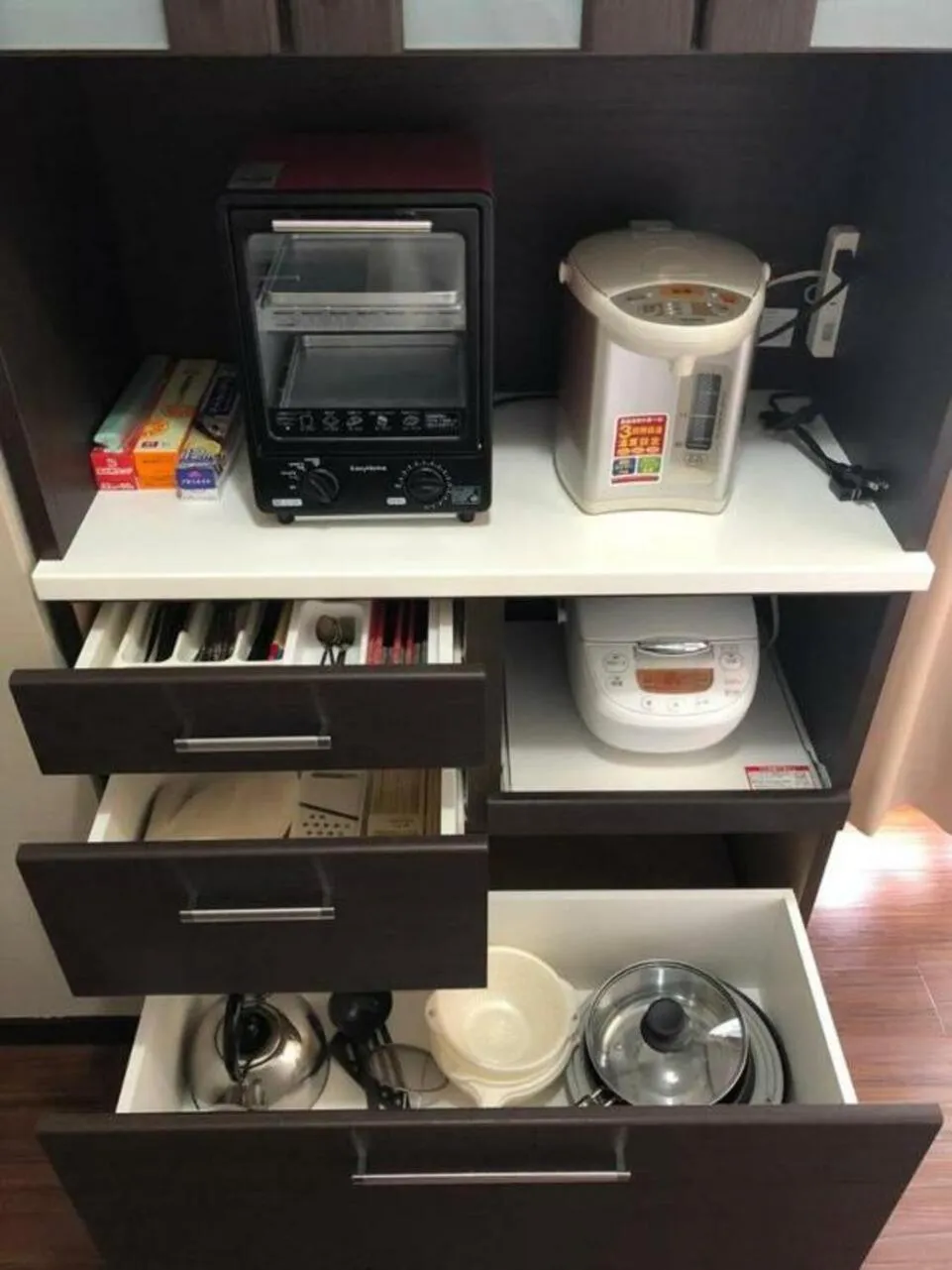 Kitchen or kitchenette in ホテル天使館 久茂地 -Tenshi-Kan-