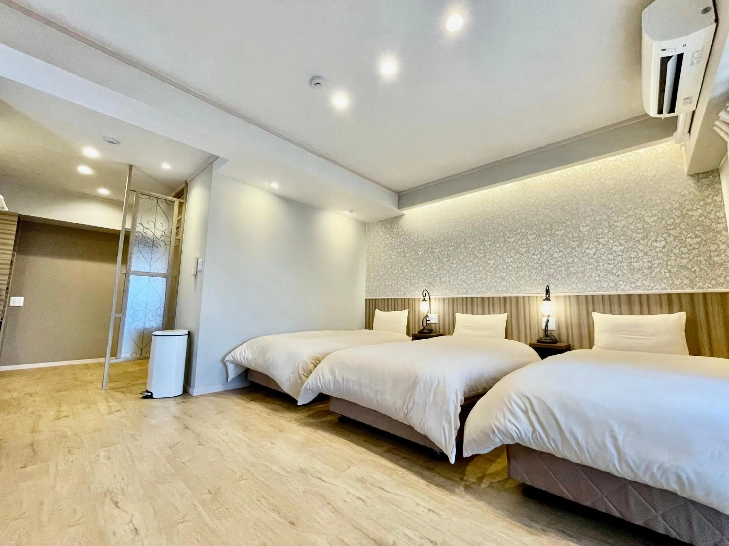 Bed in ホテル天使館 久茂地 -Tenshi-Kan-