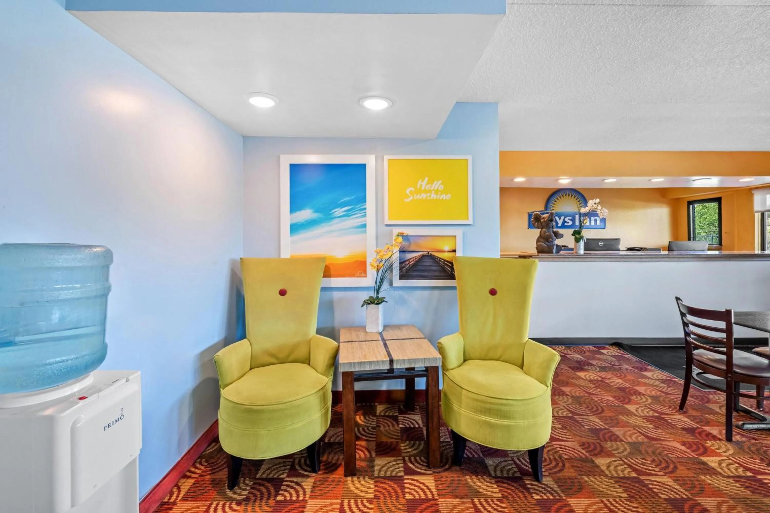 Lobby or reception in Days Inn by Wyndham Independence