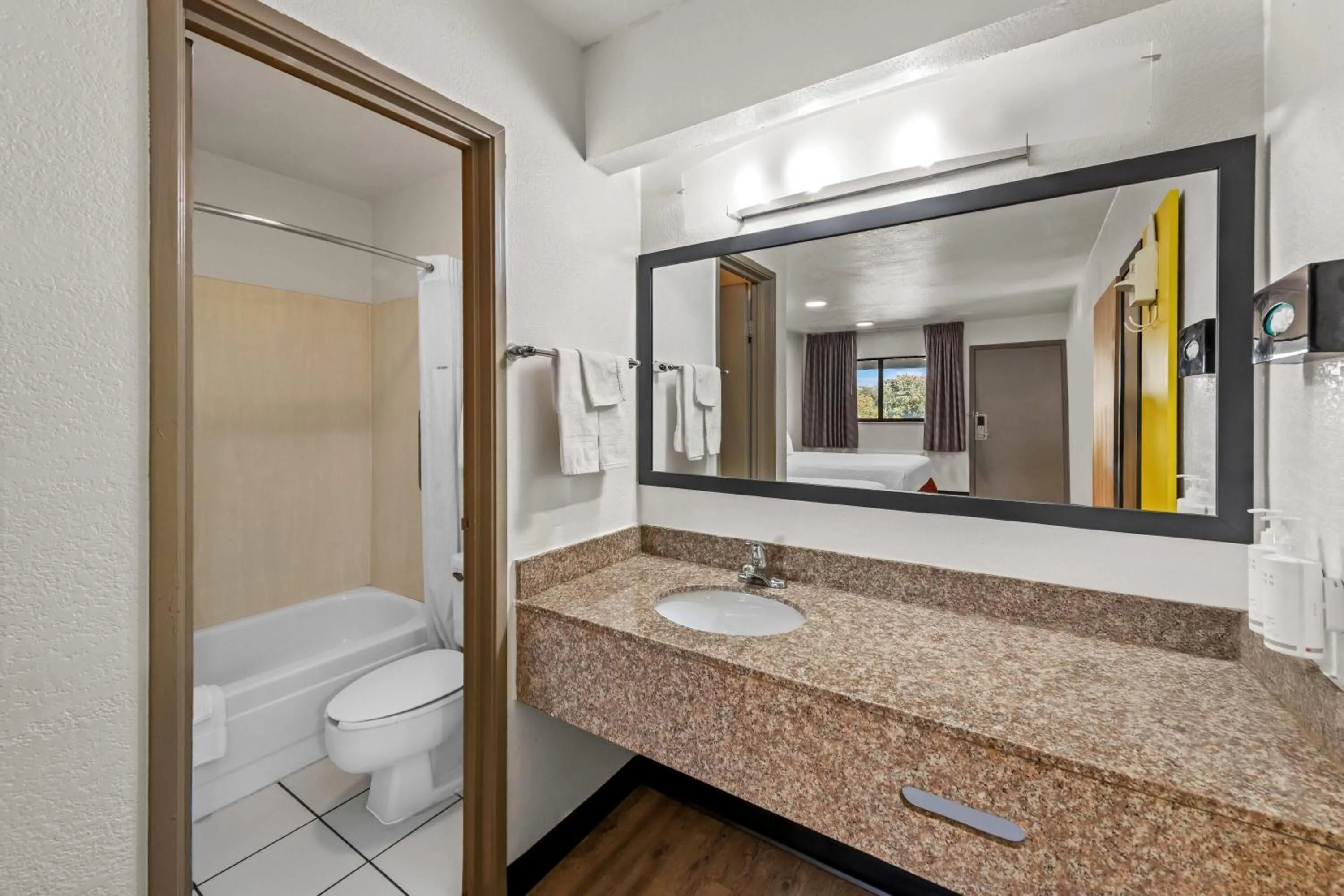Bathroom in Days Inn by Wyndham Independence
