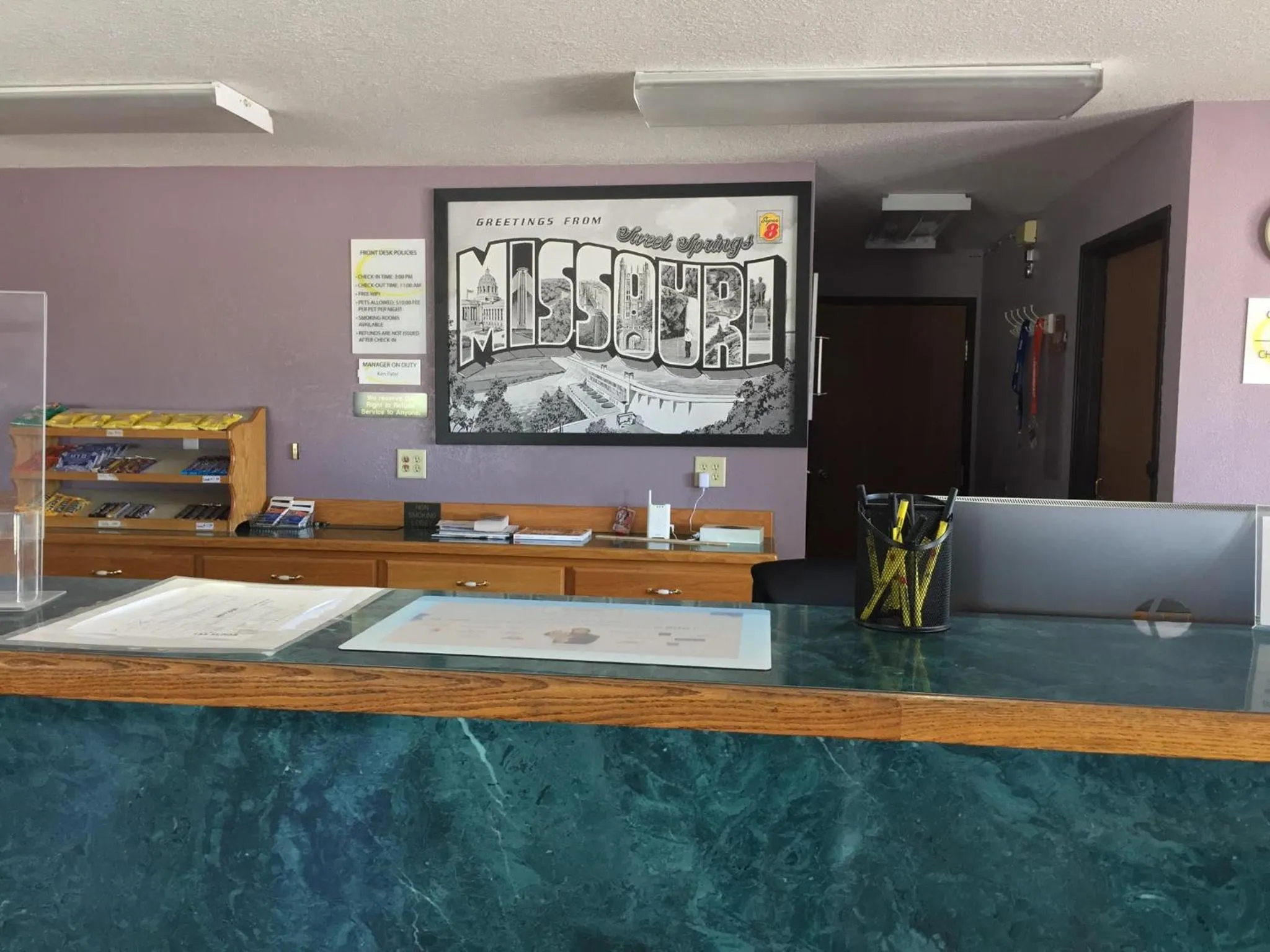 Lobby or reception in Super 8 by Wyndham Sweet Springs