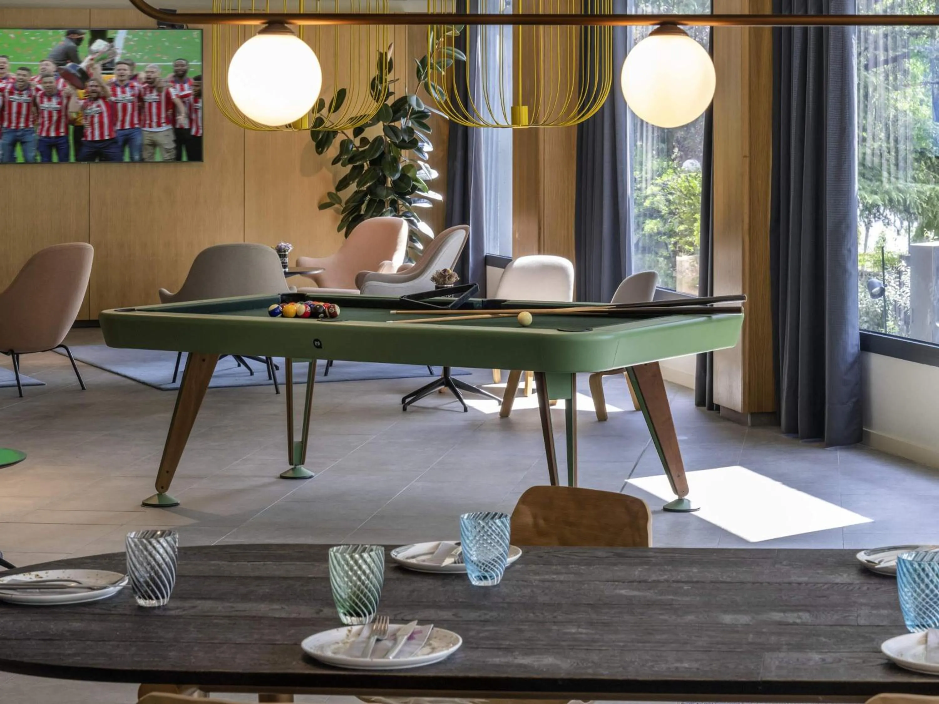 Lounge or bar in Ibis Styles Madrid City Las Ventas