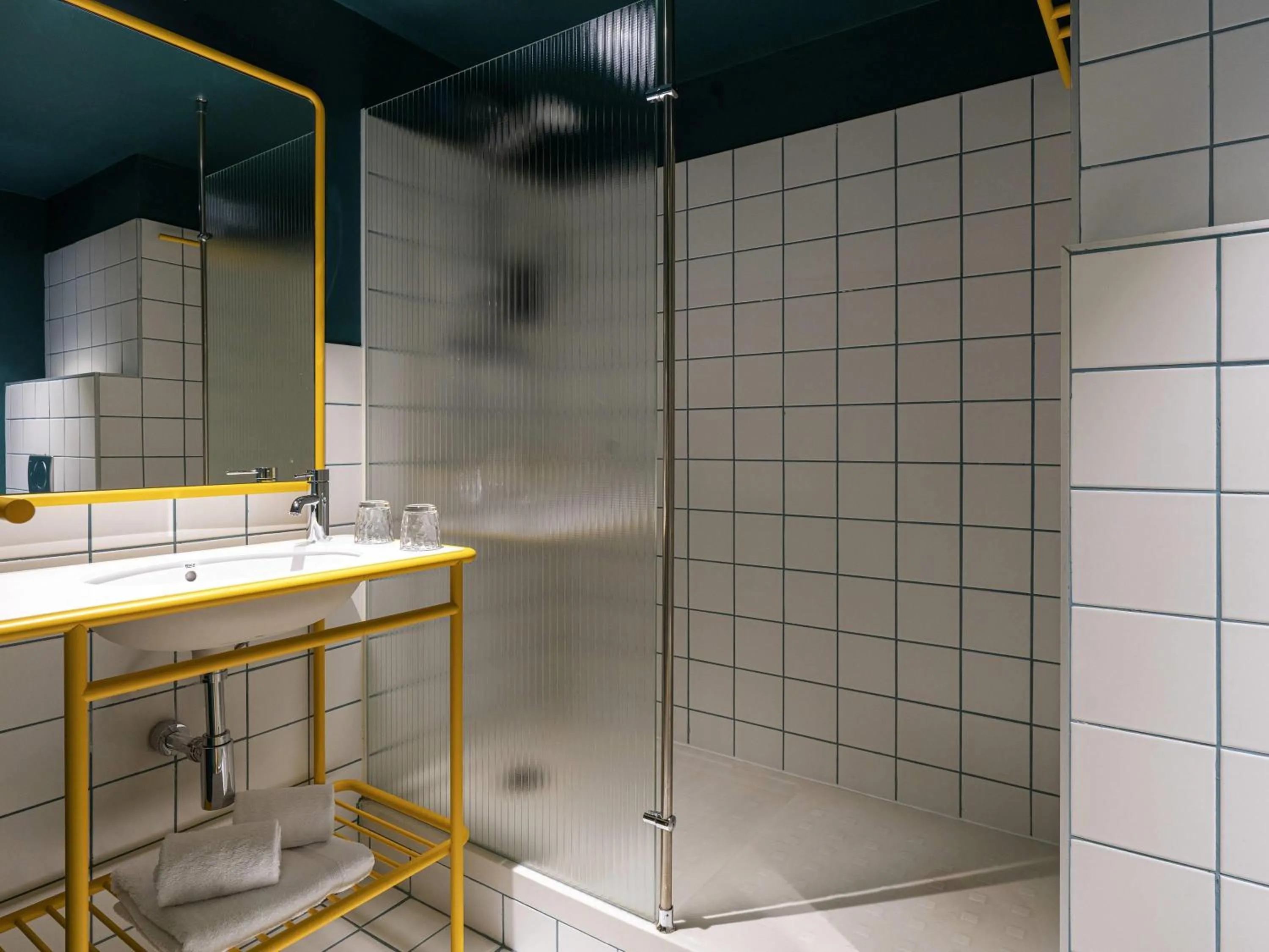 Bedroom in Ibis Styles Madrid City Las Ventas