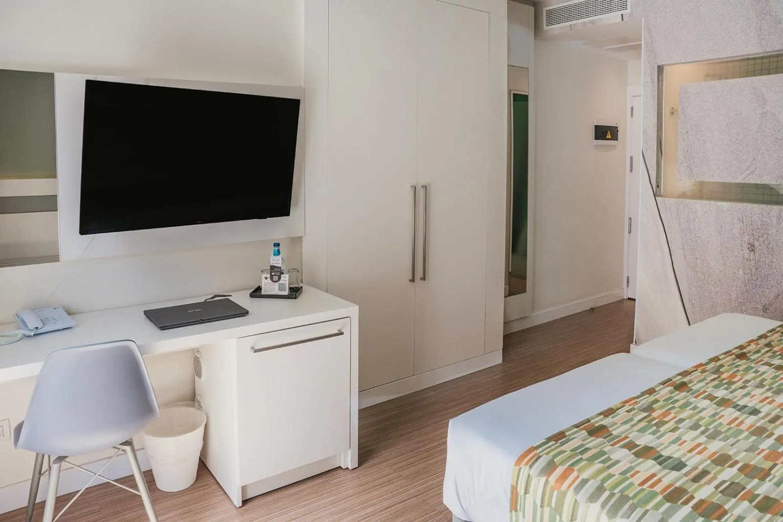TV and multimedia, Bed in Hotel Aloe Canteras