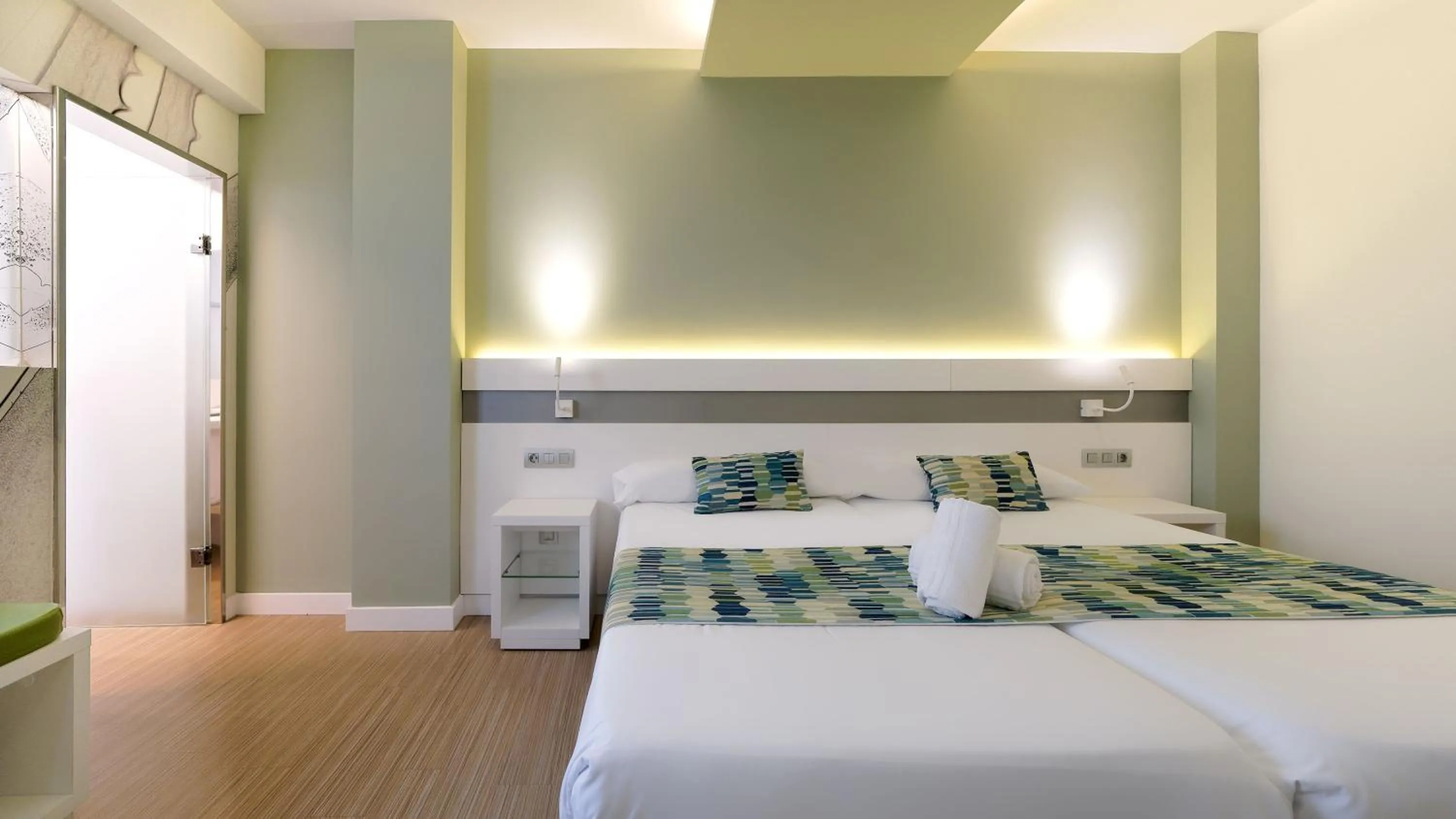 Bed in Hotel Aloe Canteras