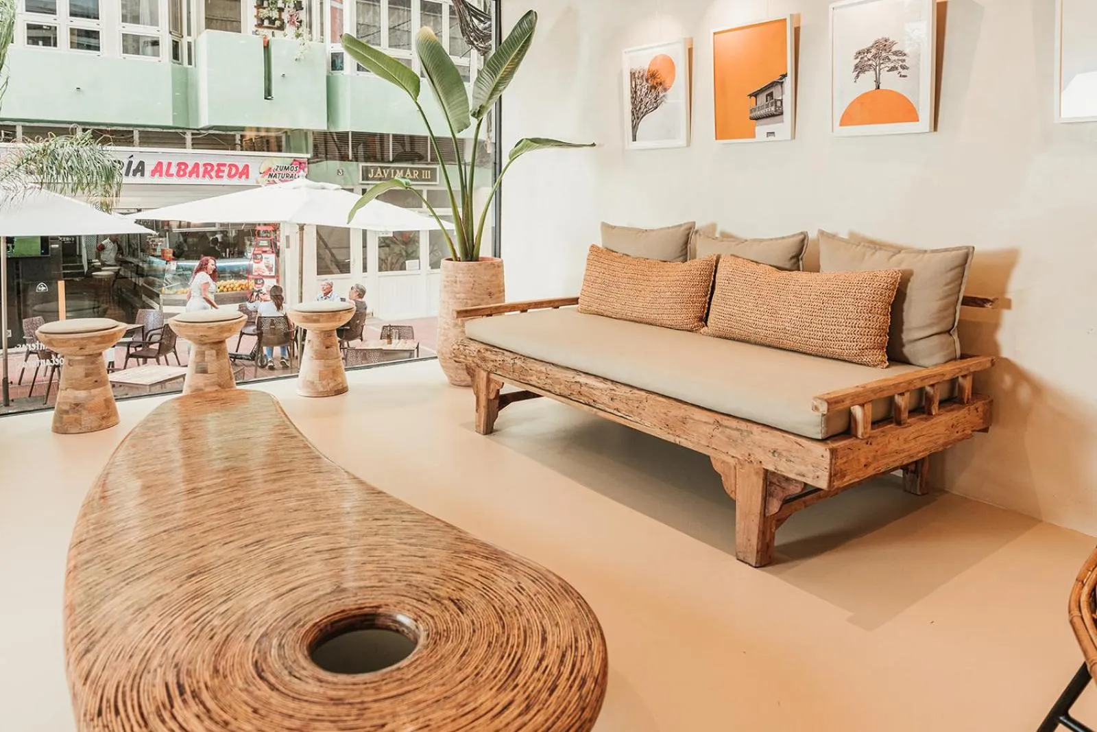 Seating area in Hotel Aloe Canteras