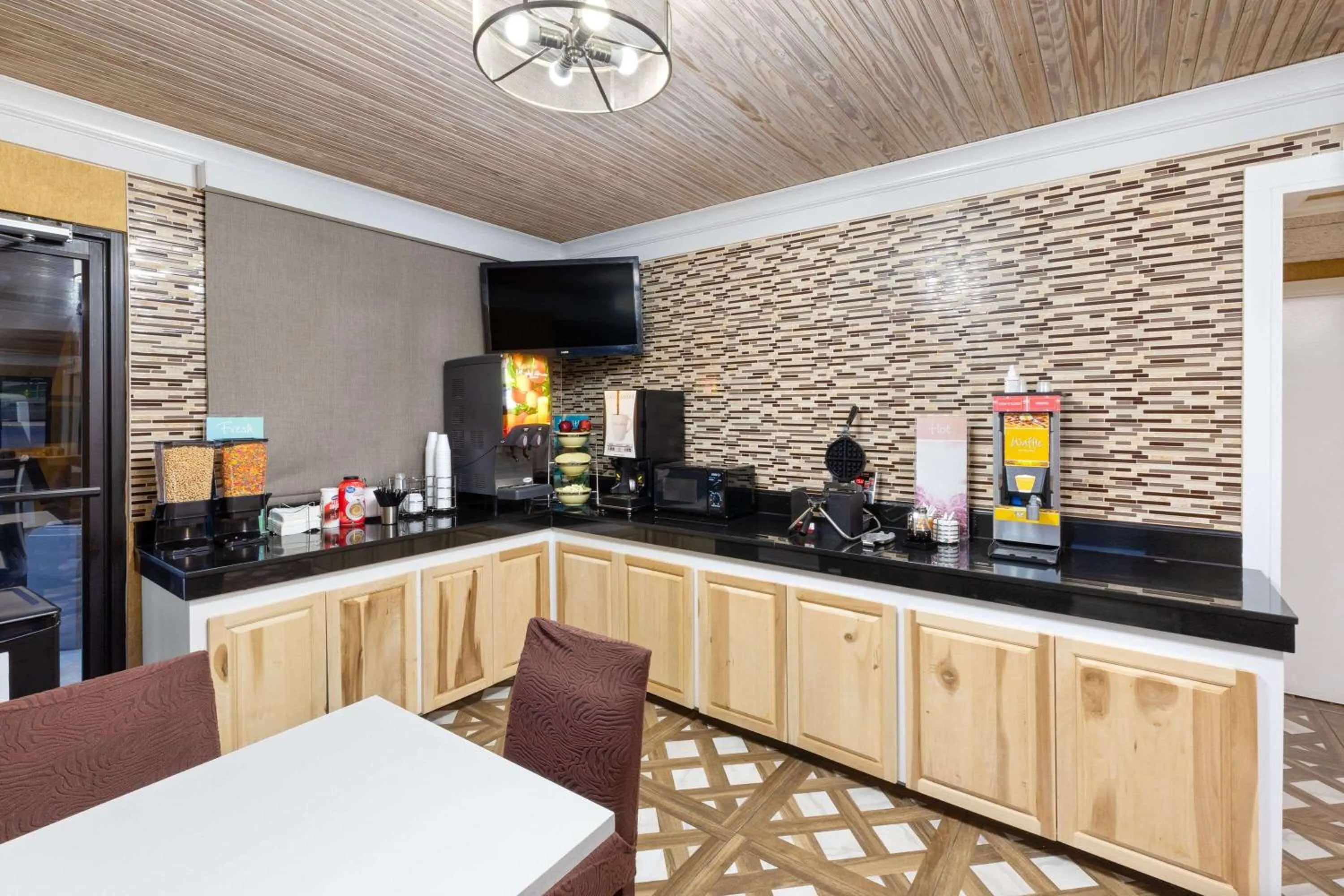 Breakfast in Hotel Oxford