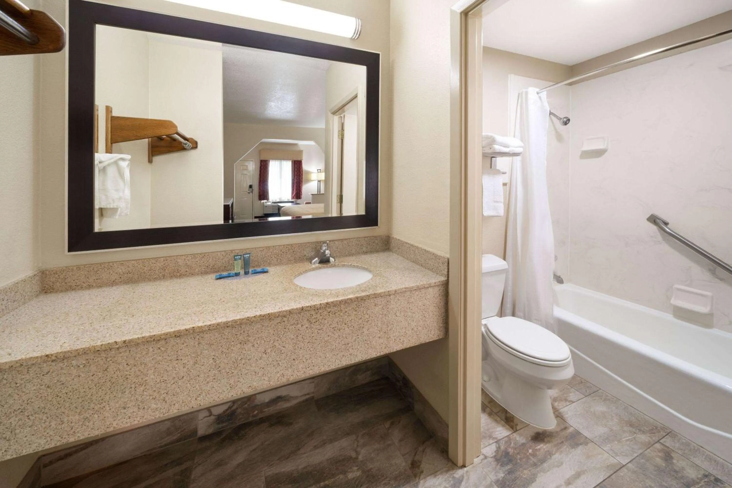 Bathroom in Hotel Oxford