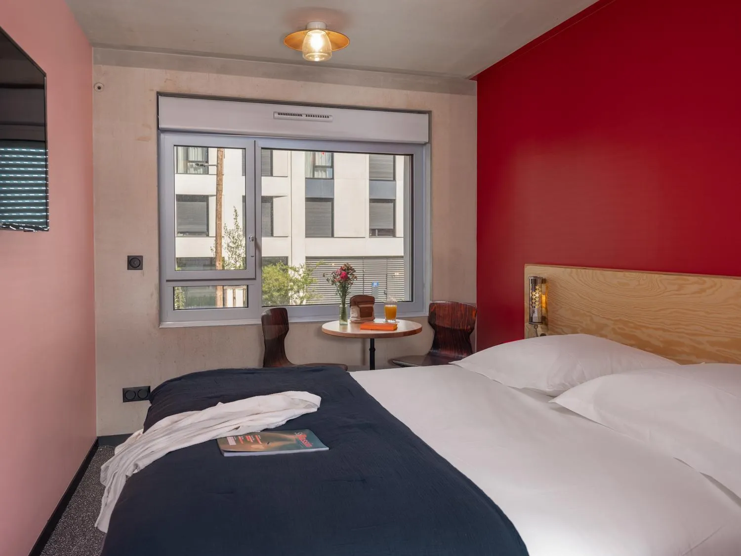 Bedroom, Bed in Eklo Hotels Bordeaux Centre Bastide