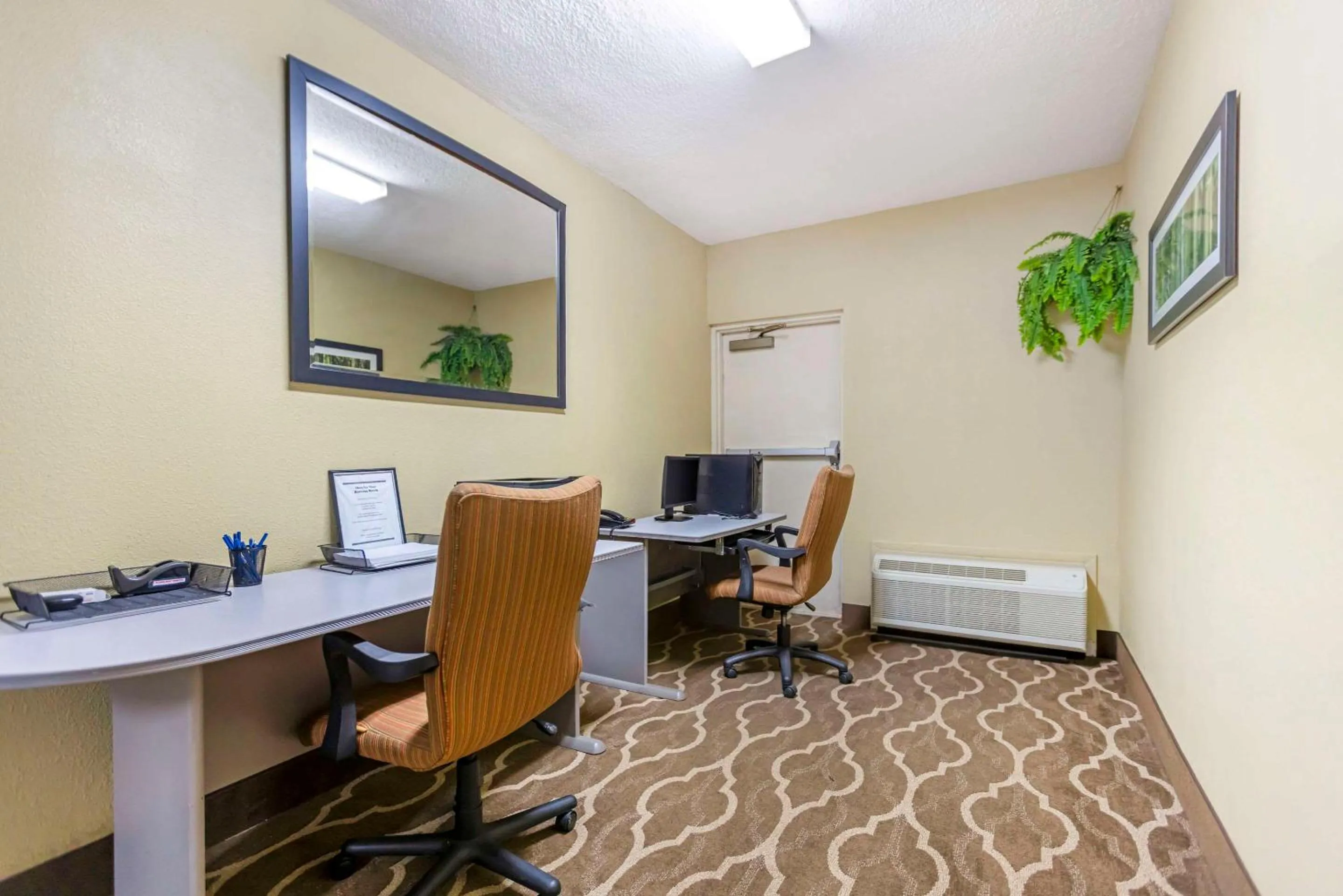 Business facilities in Comfort Inn Meridian - Bonita Lakes