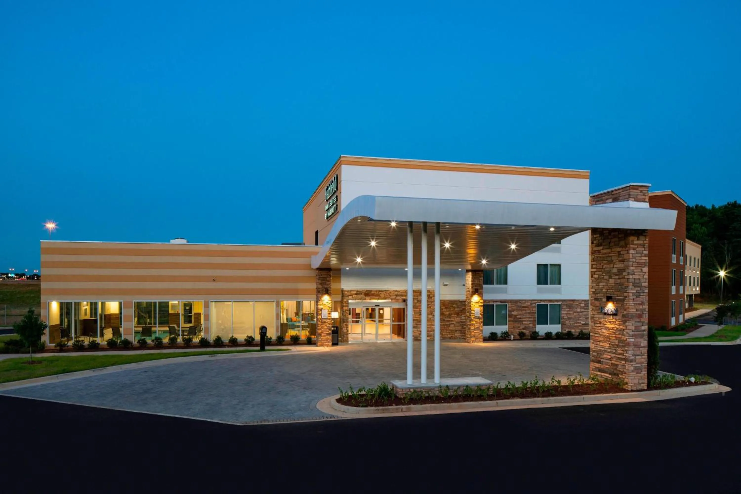 Property building in Fairfield Inn & Suites by Marriott Batesville