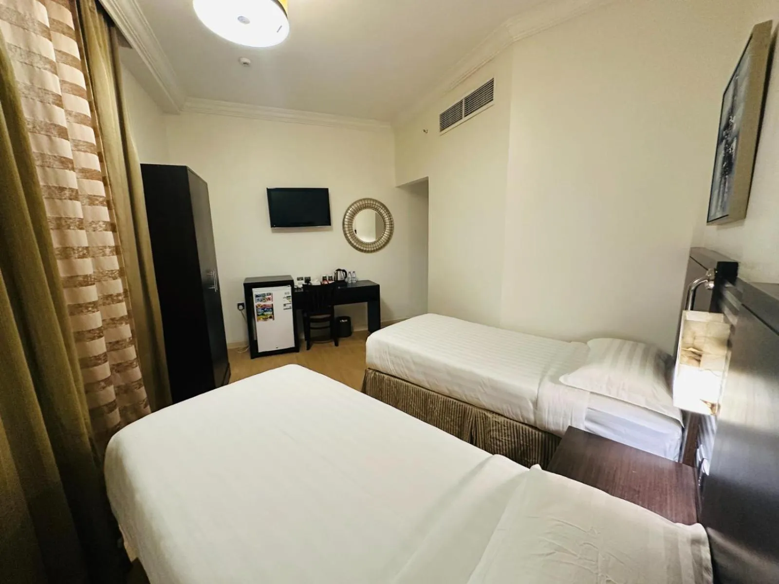 Bed in Saif Al Majd Hotel