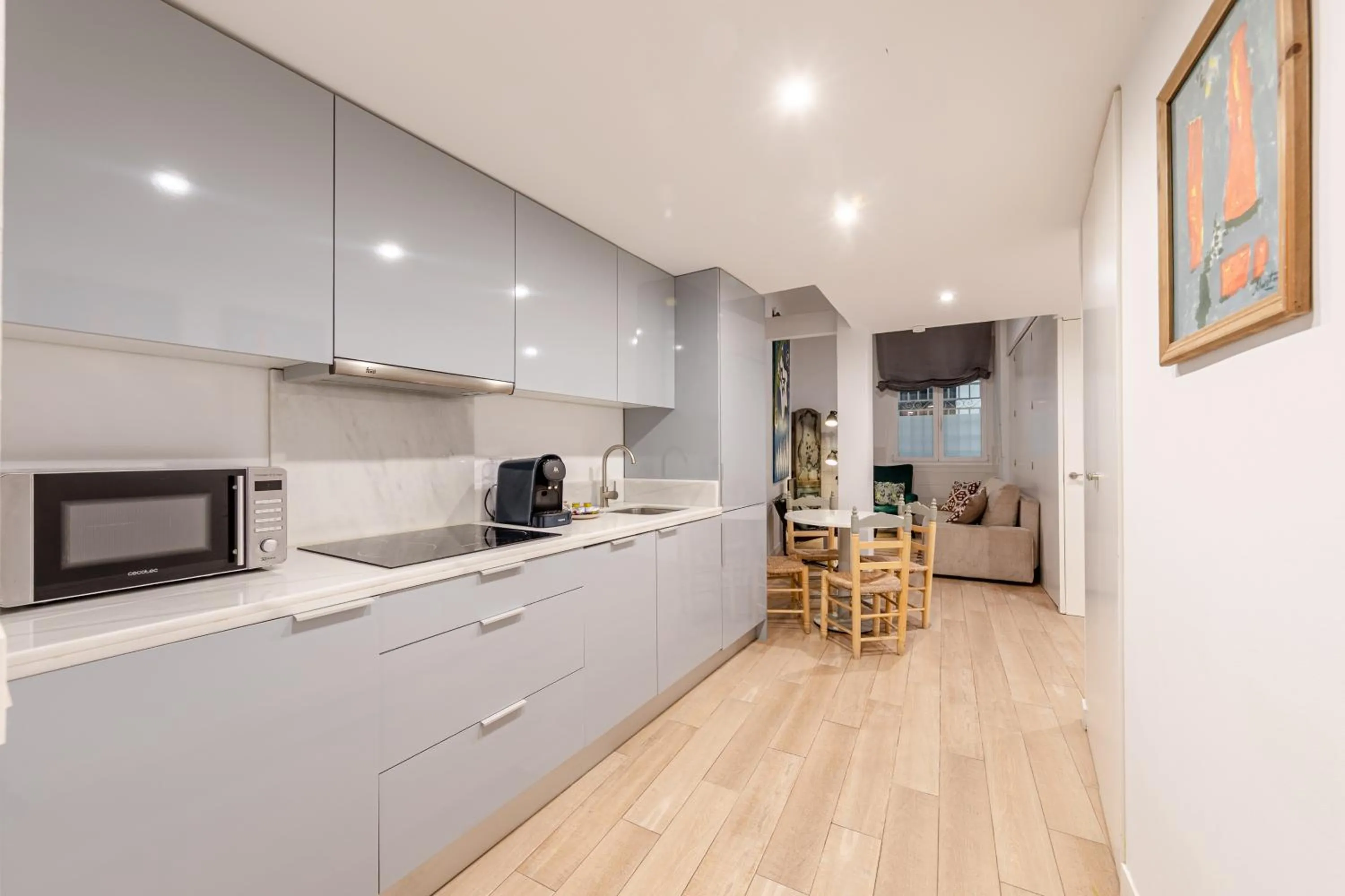 Kitchen or kitchenette in Green-Apartments Plaza del Pan