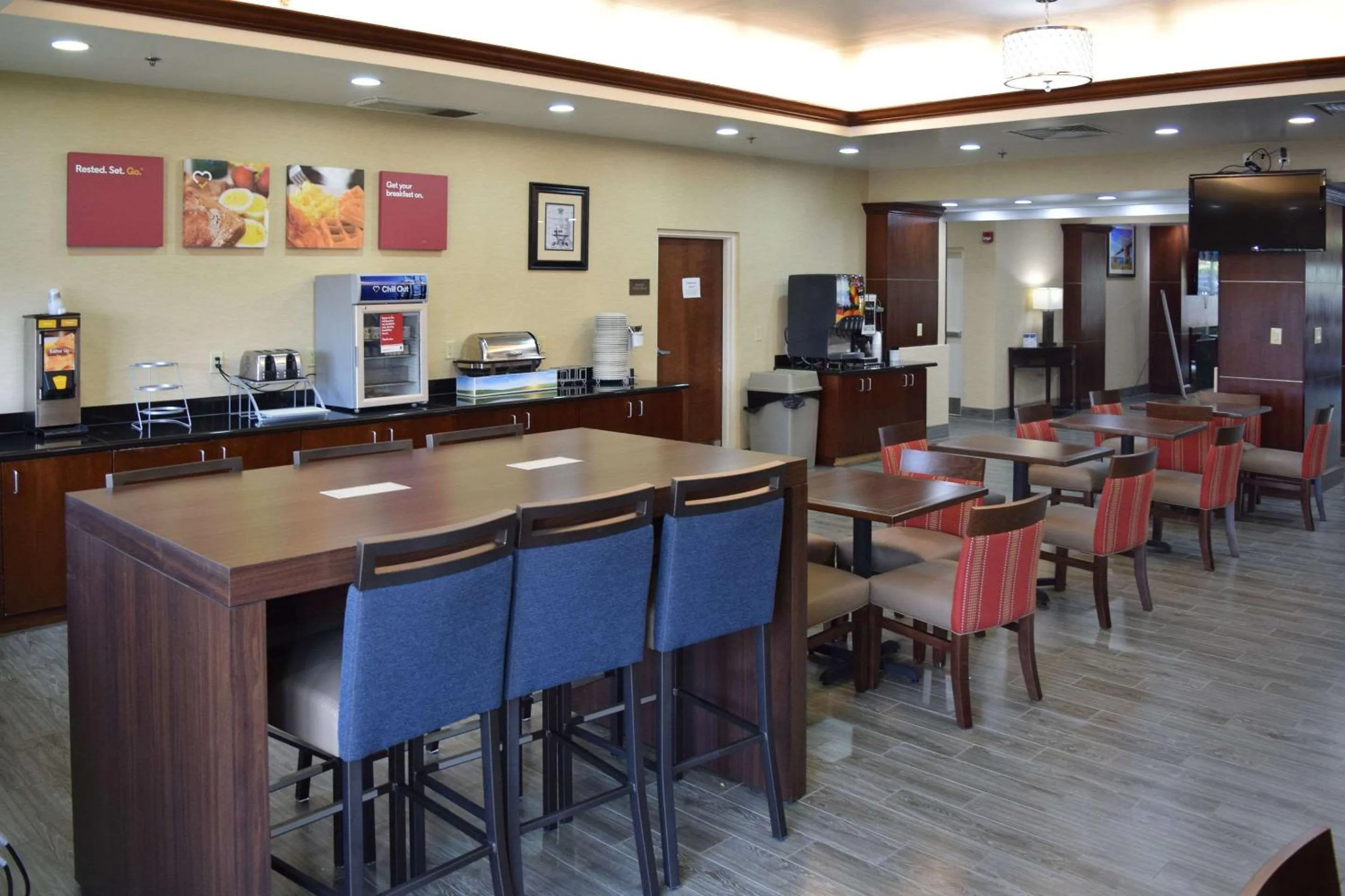 Restaurant/places to eat in Comfort Suites Olive Branch - Memphis South