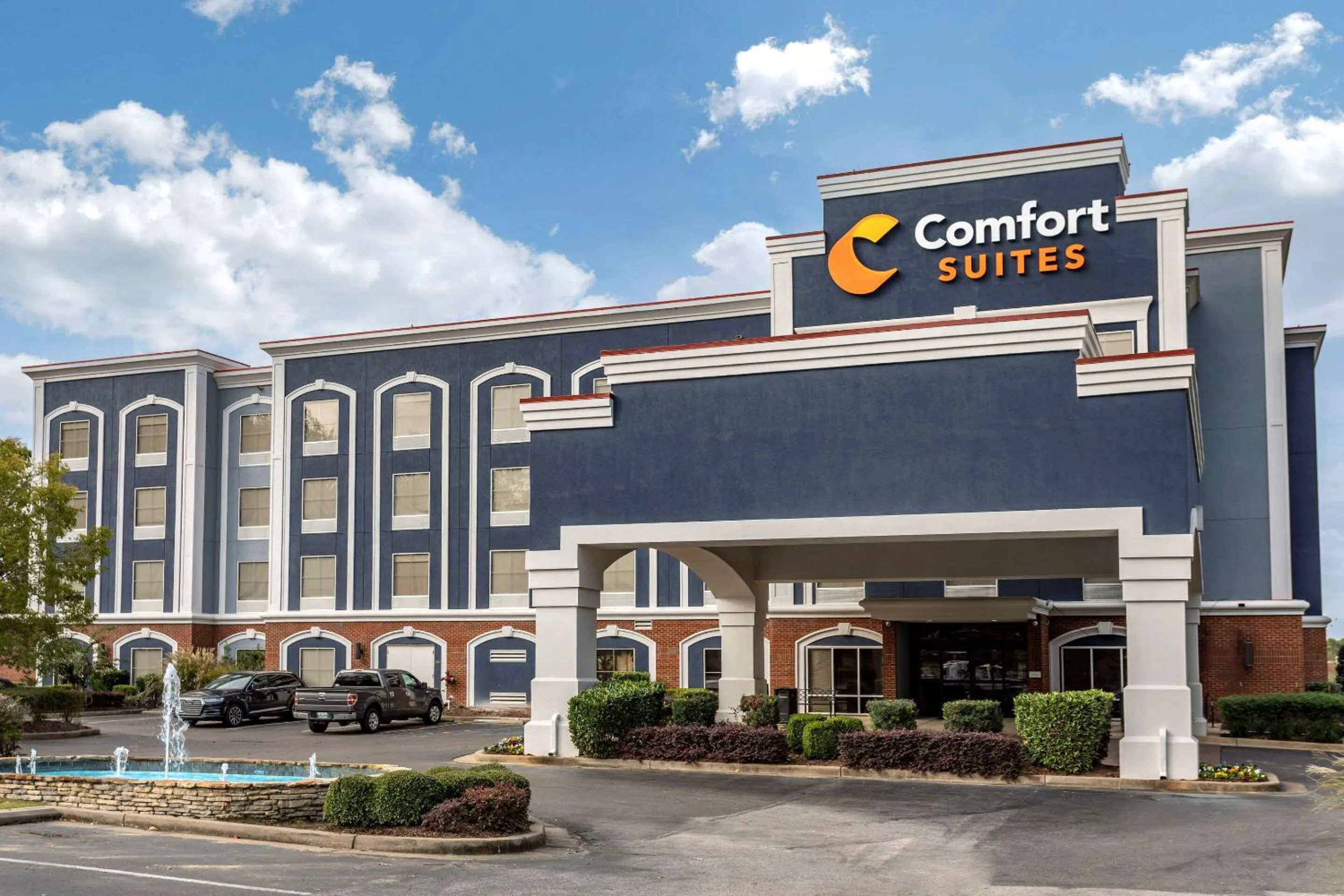 Property building in Comfort Suites Olive Branch - Memphis South