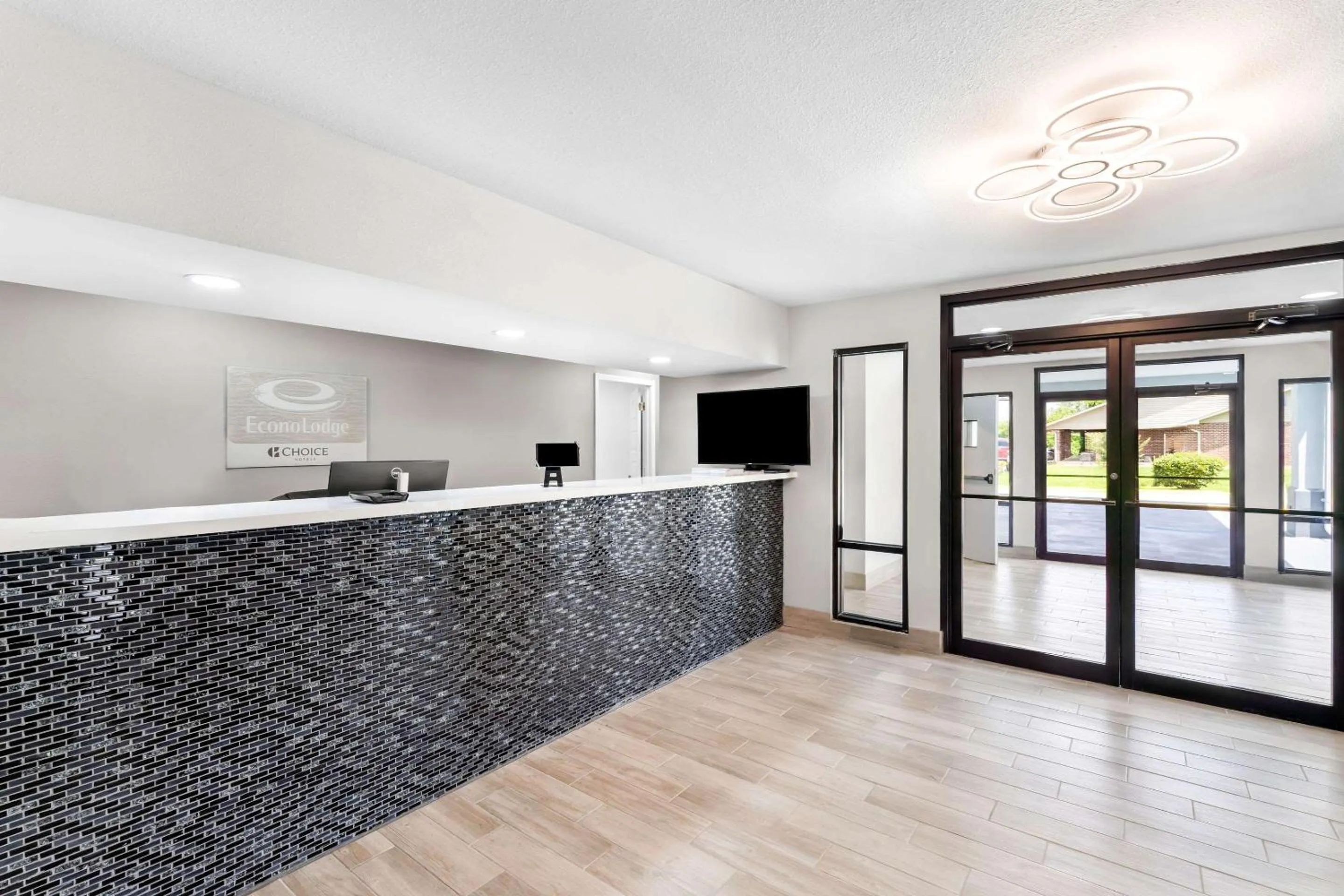 Lobby or reception in Econo Lodge Inn & Suites Ocean Springs - Biloxi