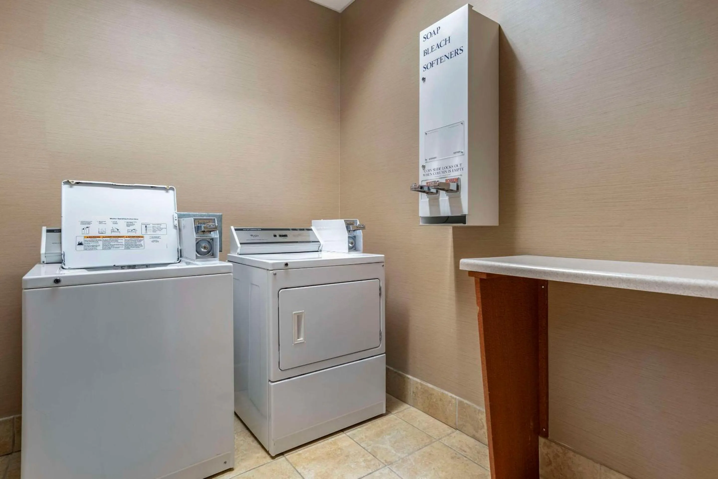 Other in Comfort Suites Flowood - Jackson Airport