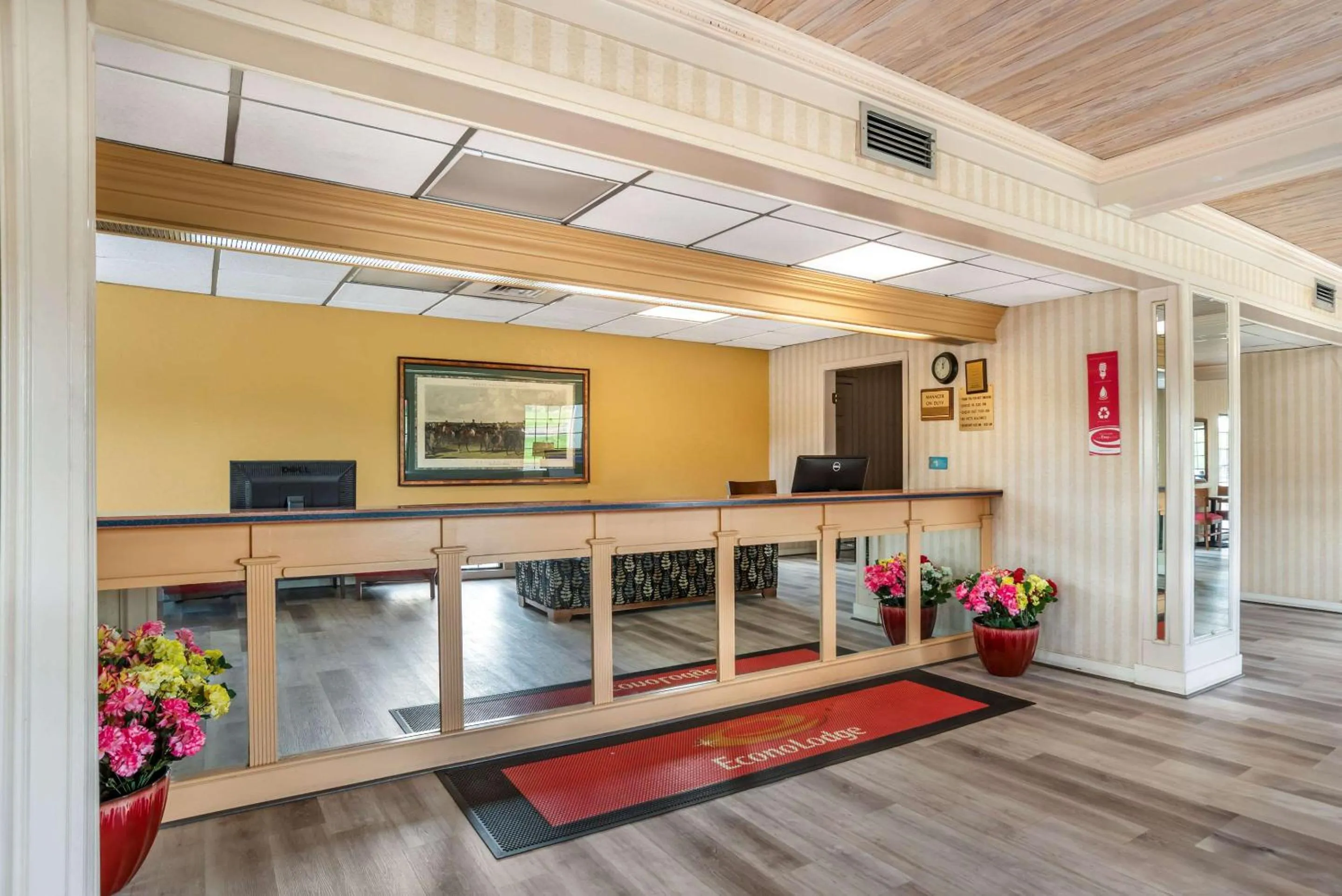 Lobby or reception in Econo Lodge Inn & Suites Philadelphia MS