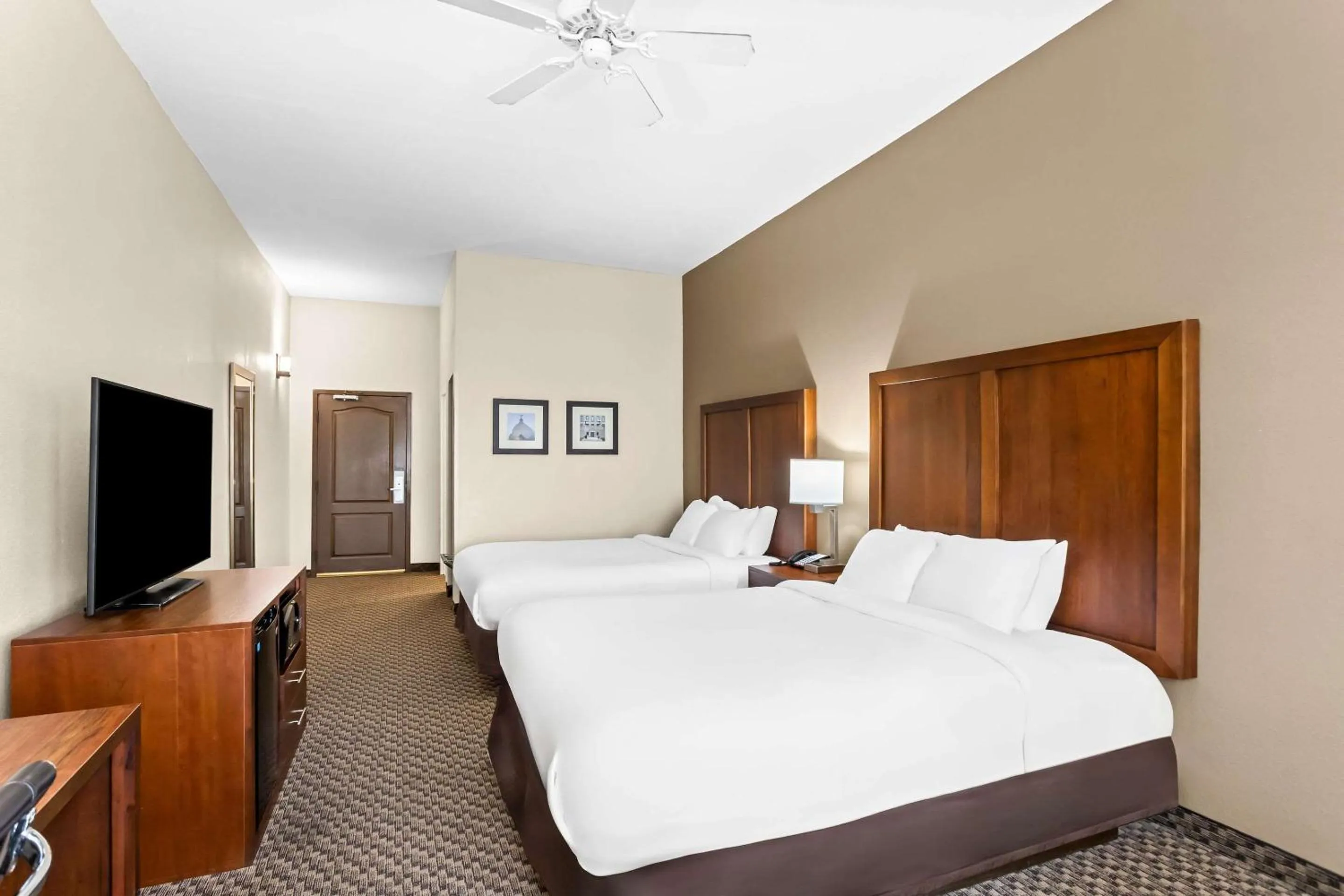 Bedroom in Comfort Inn & Suites Grenada