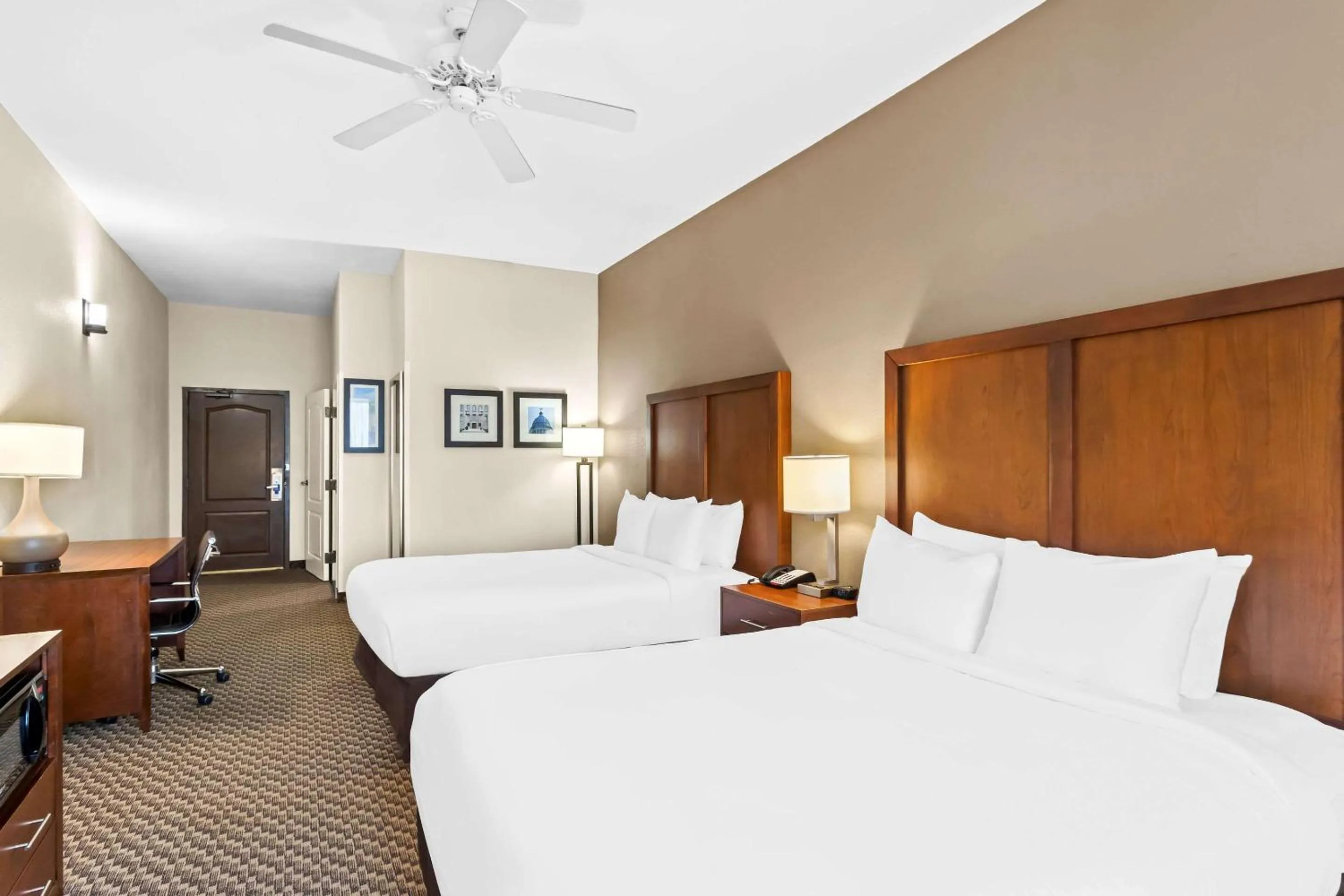 Bedroom in Comfort Inn & Suites Grenada