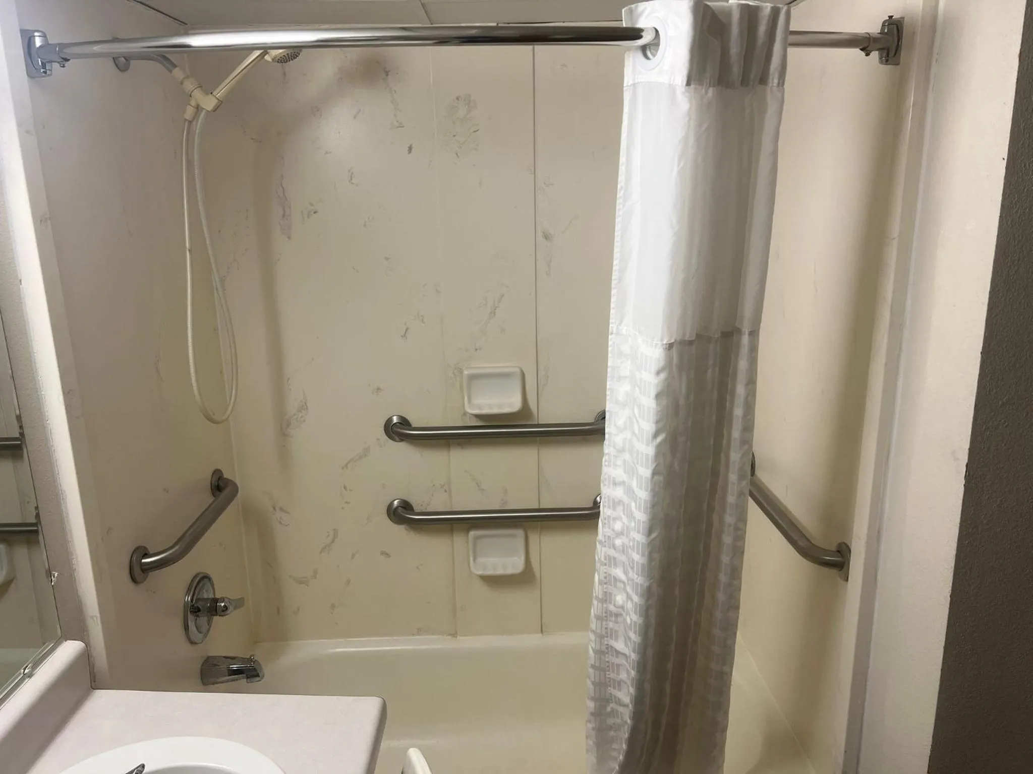 Quality Inn Columbus, MS