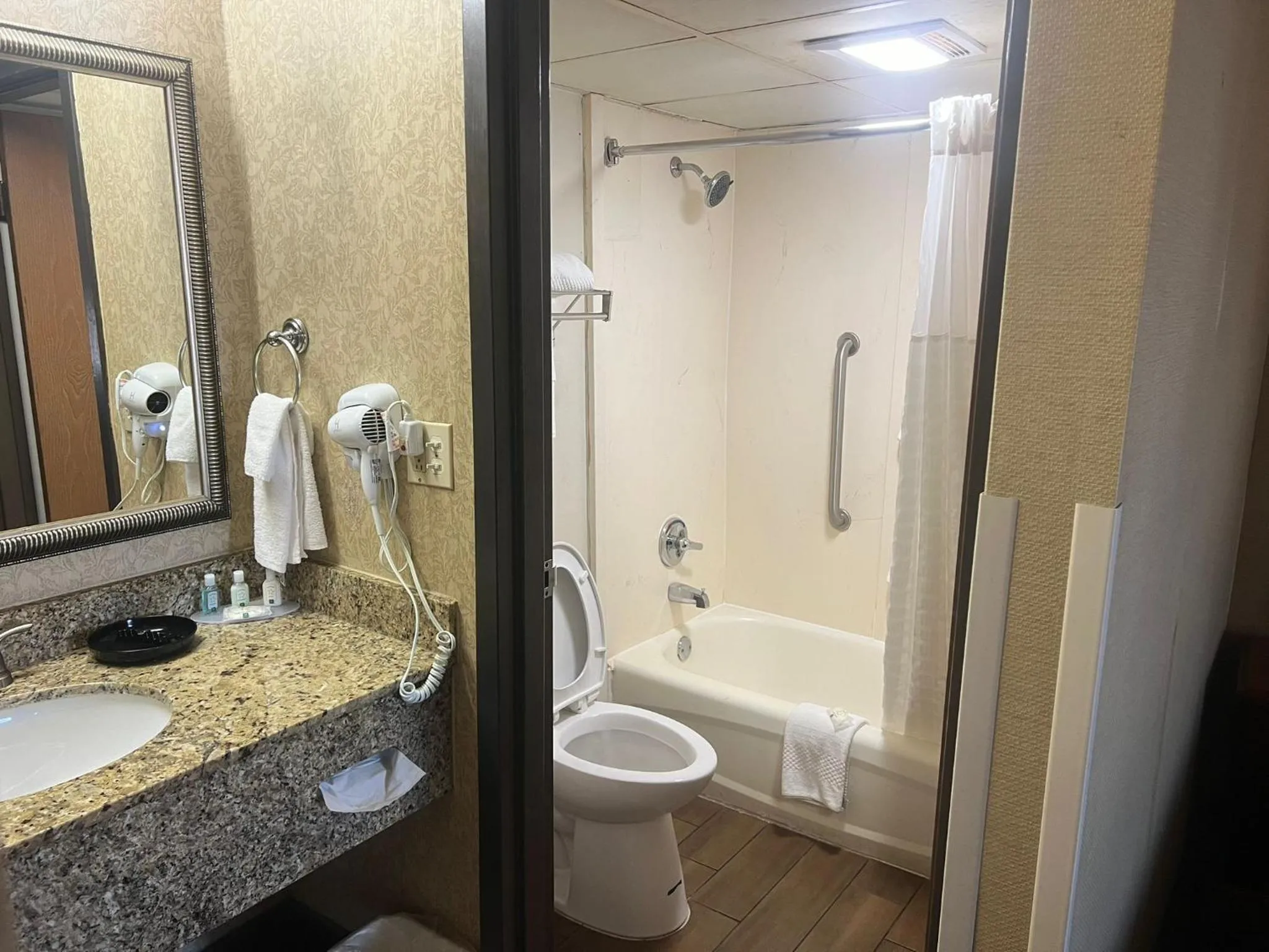 Quality Inn Columbus, MS