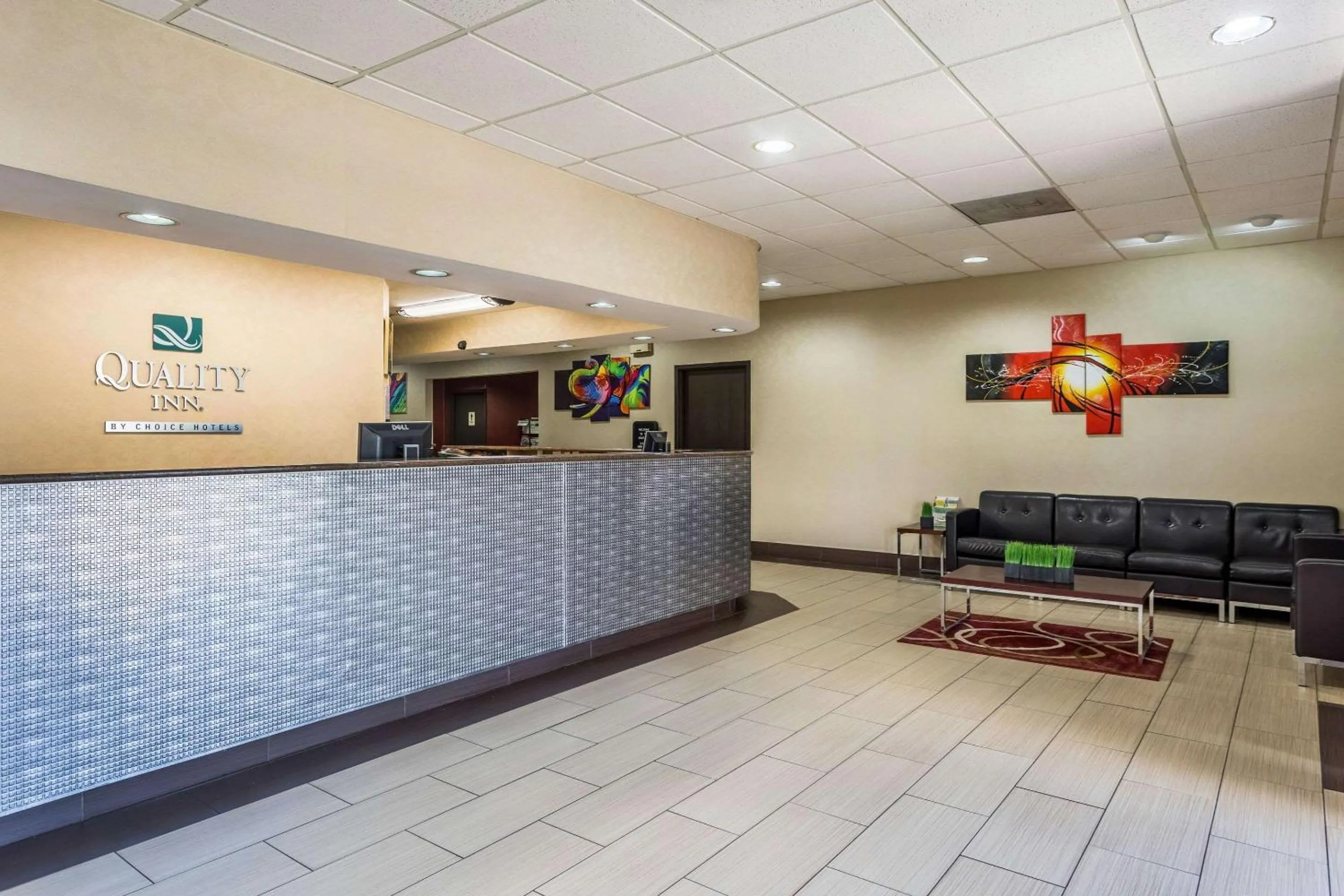 Lobby or reception in Quality Inn Tupelo Central