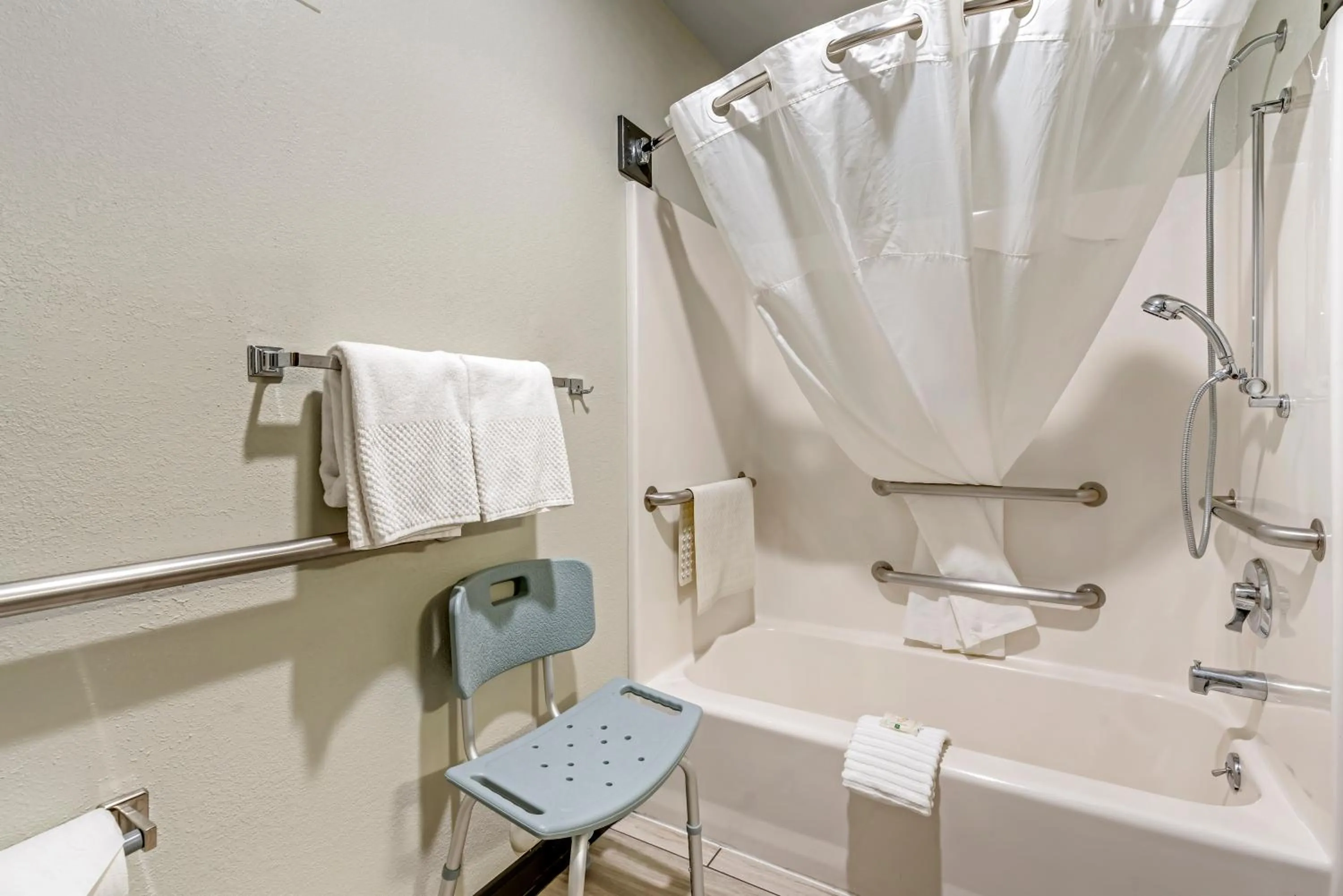 Bathroom in Quality Inn Red Lodge Gateway To Yellowstone