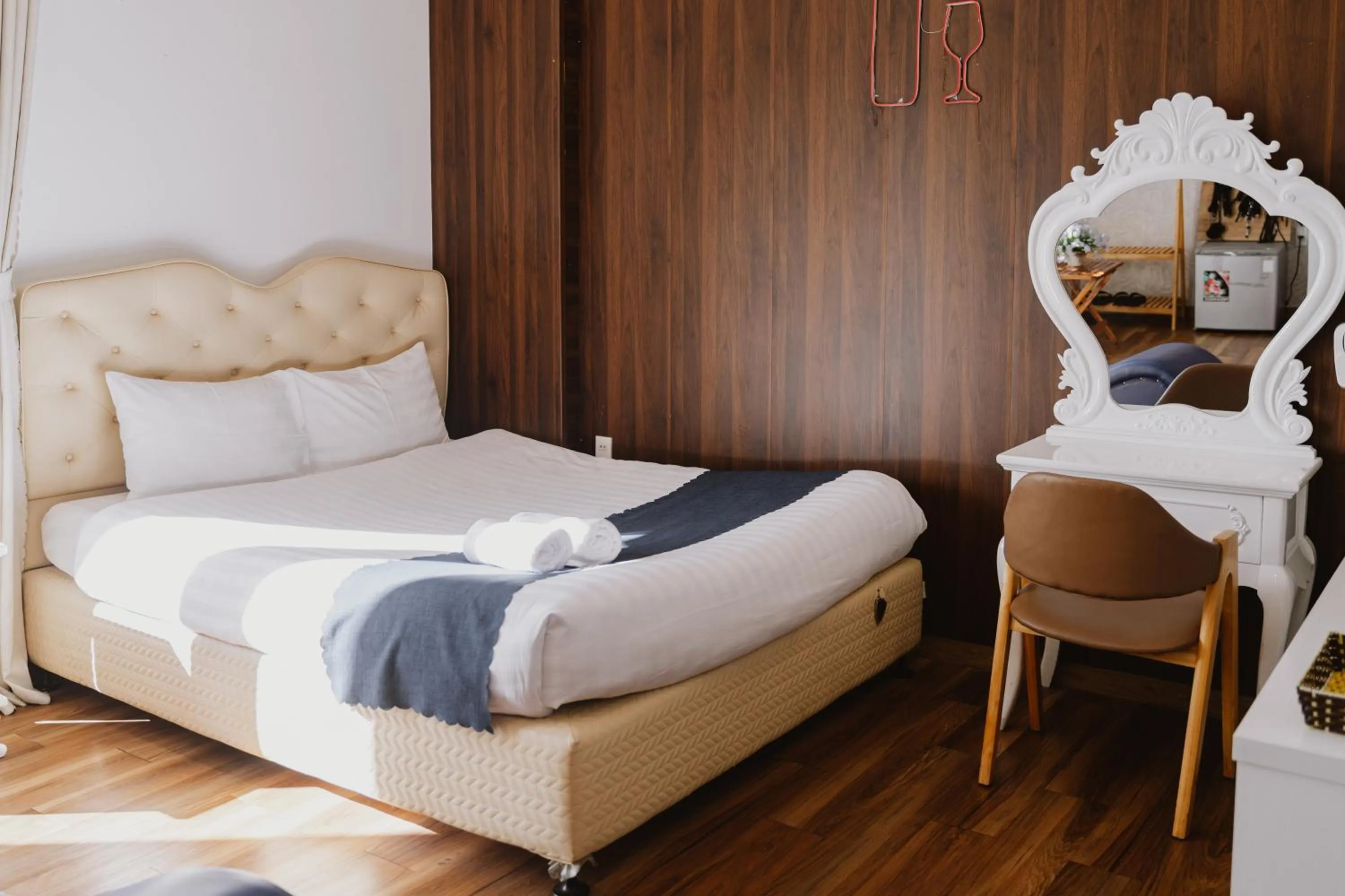 Bed in Ngàn Phố Studio & Love Hotel