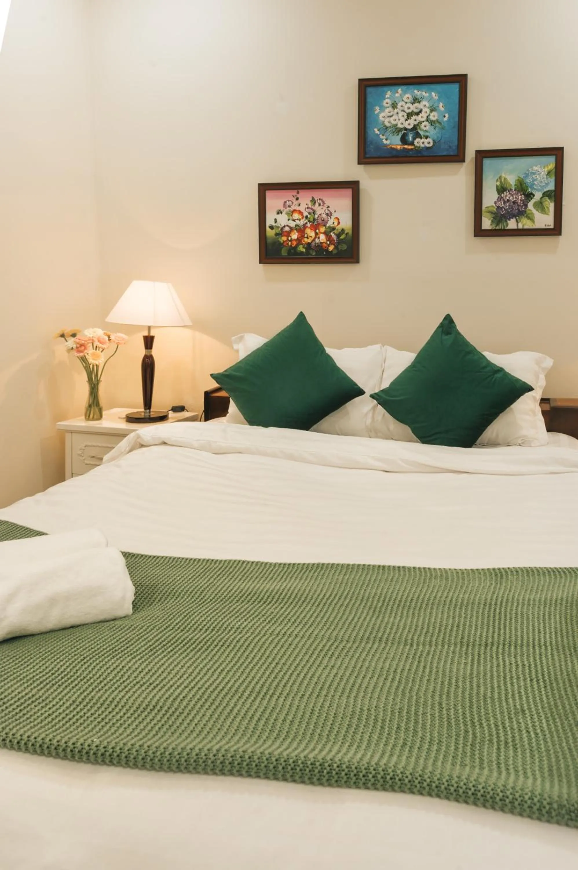 Bed in Ngàn Phố Studio & Love Hotel