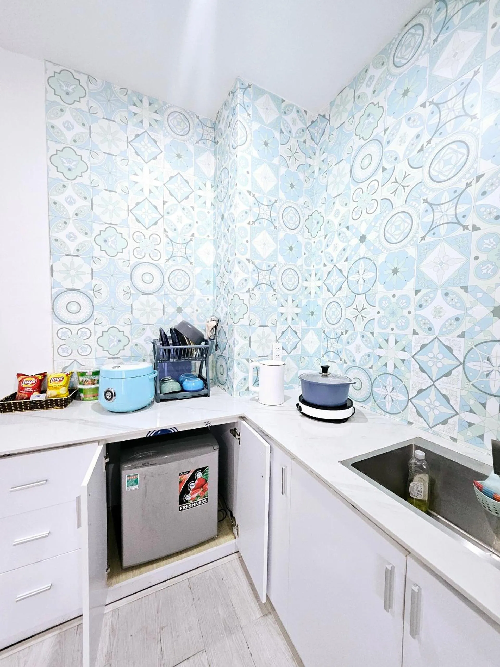 Kitchen or kitchenette in Ngàn Phố Studio & Love Hotel