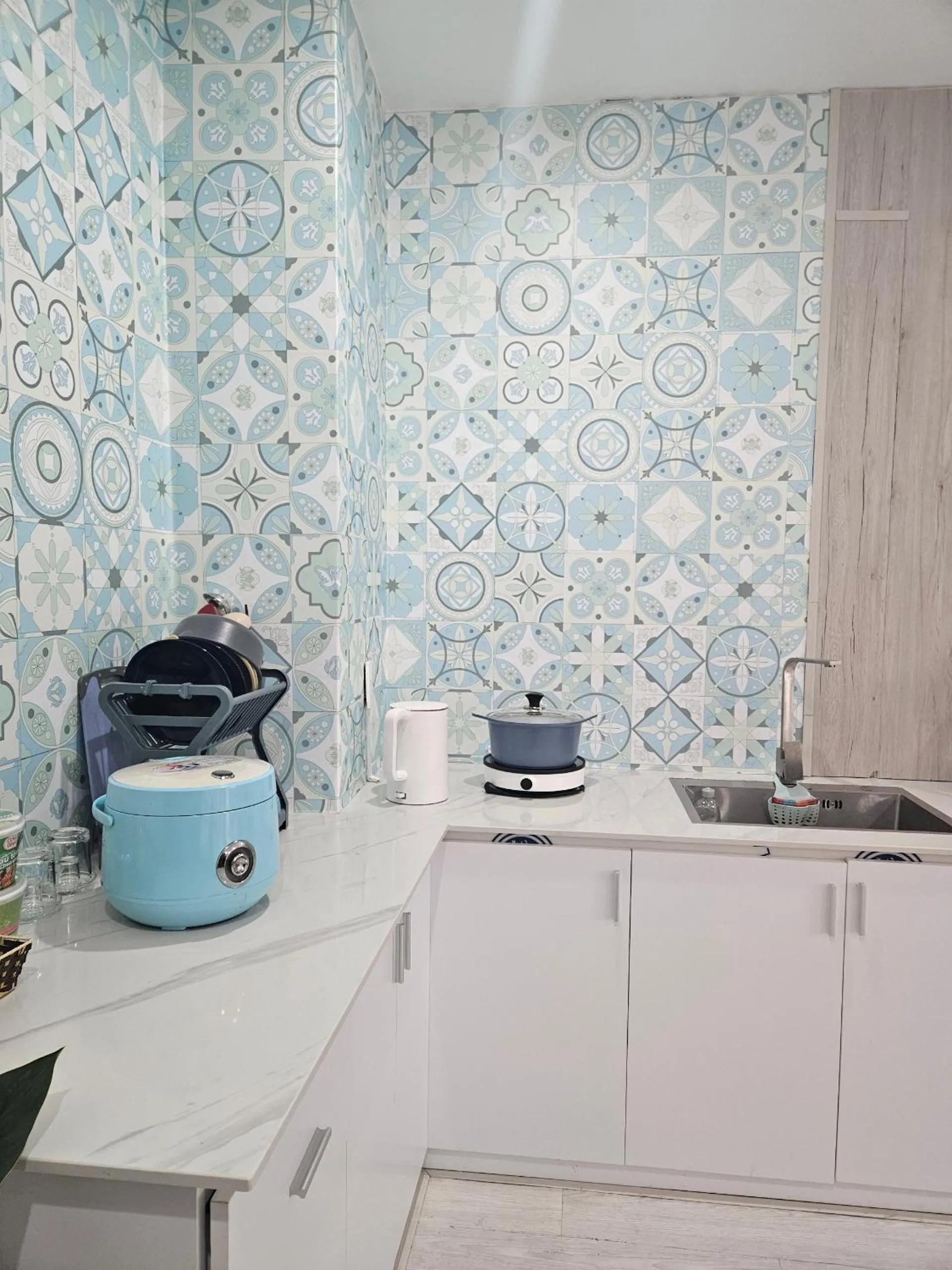 Kitchen or kitchenette in Ngàn Phố Studio & Love Hotel