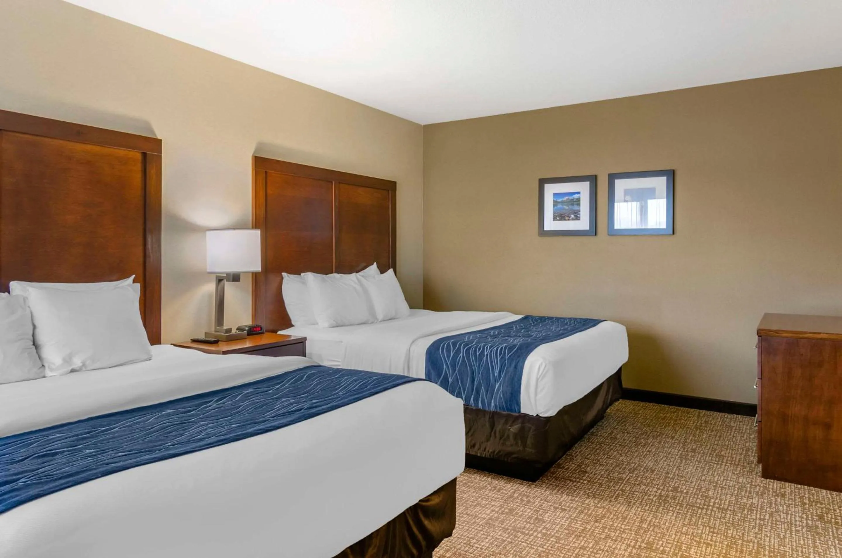 Bedroom, Bed in Comfort Inn Bozeman near University