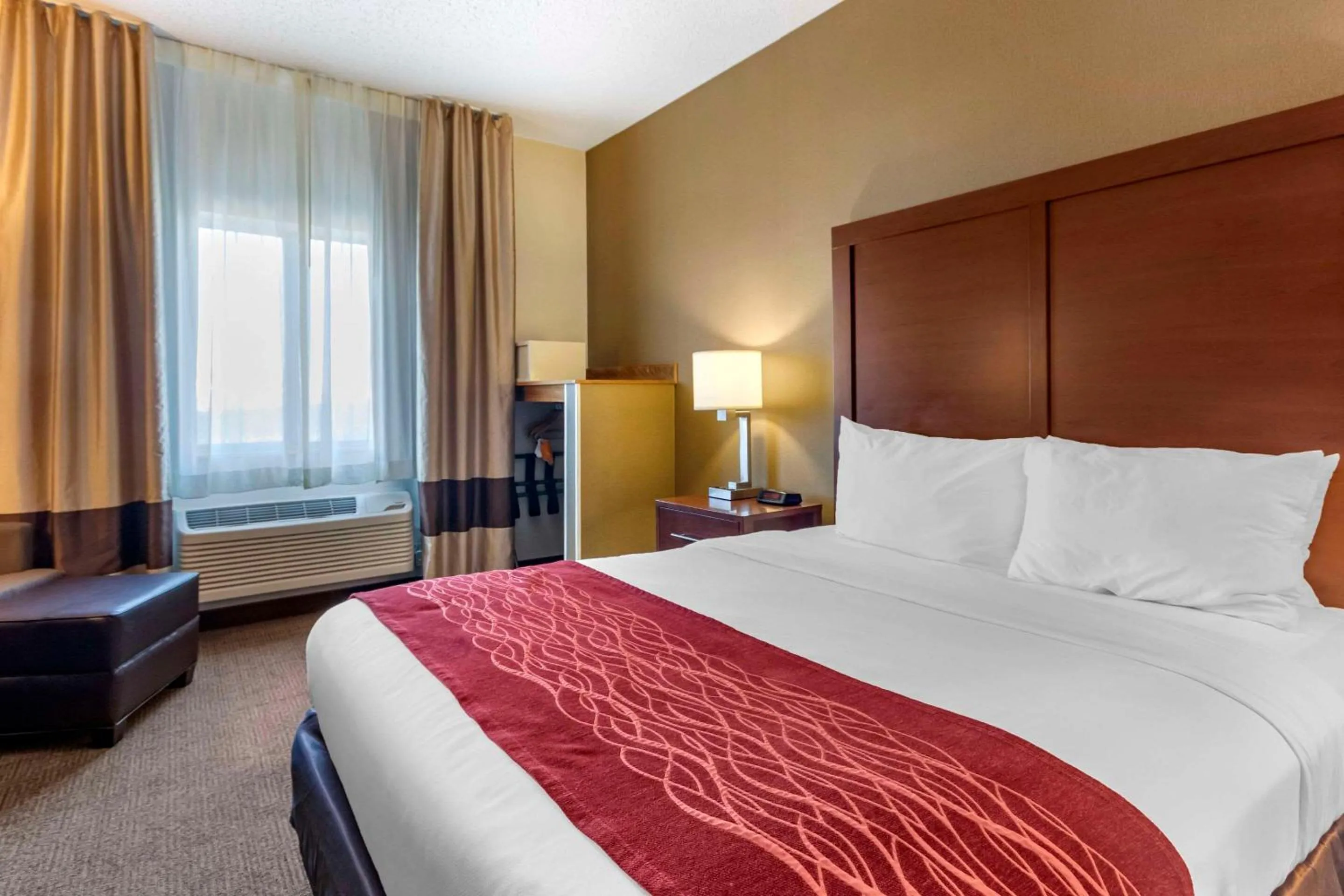 Bedroom, Bed in Comfort Inn Great Falls Central