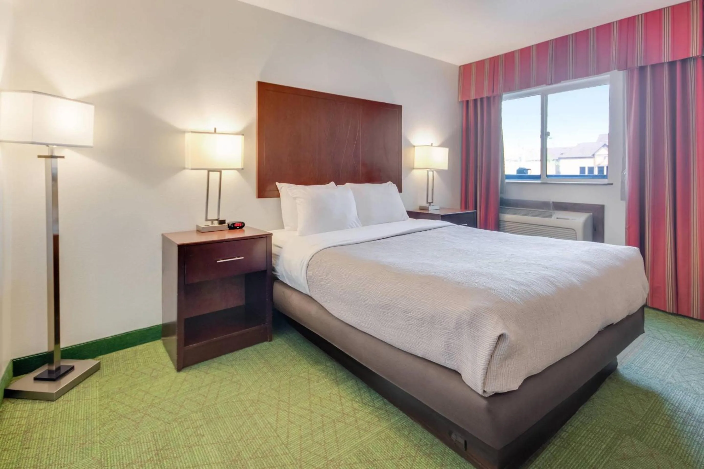 Bedroom, Bed in Quality Inn Belgrade - Bozeman Yellowstone Airport