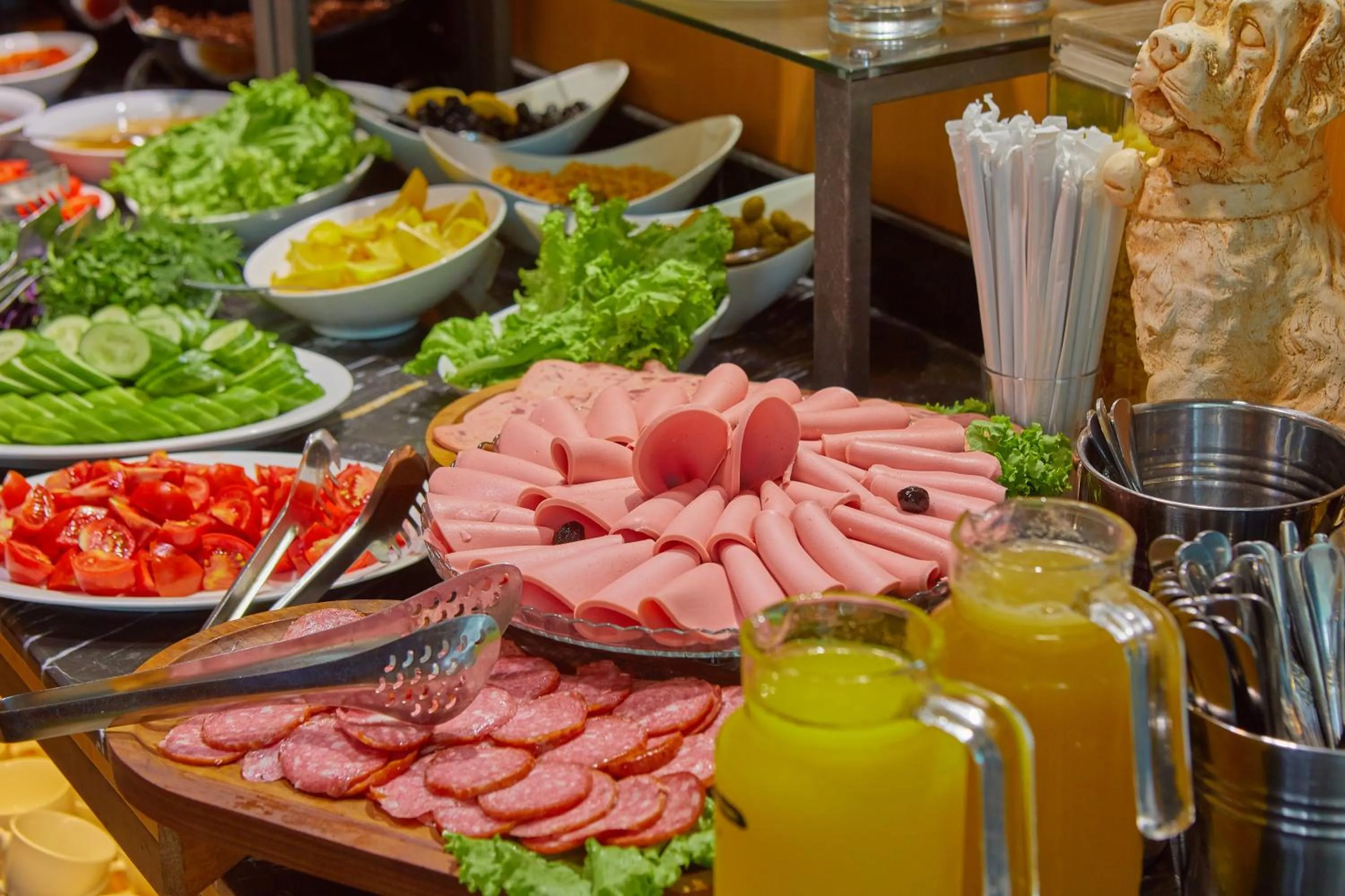 Food and drinks in Salam Baku Hotel (SBH)