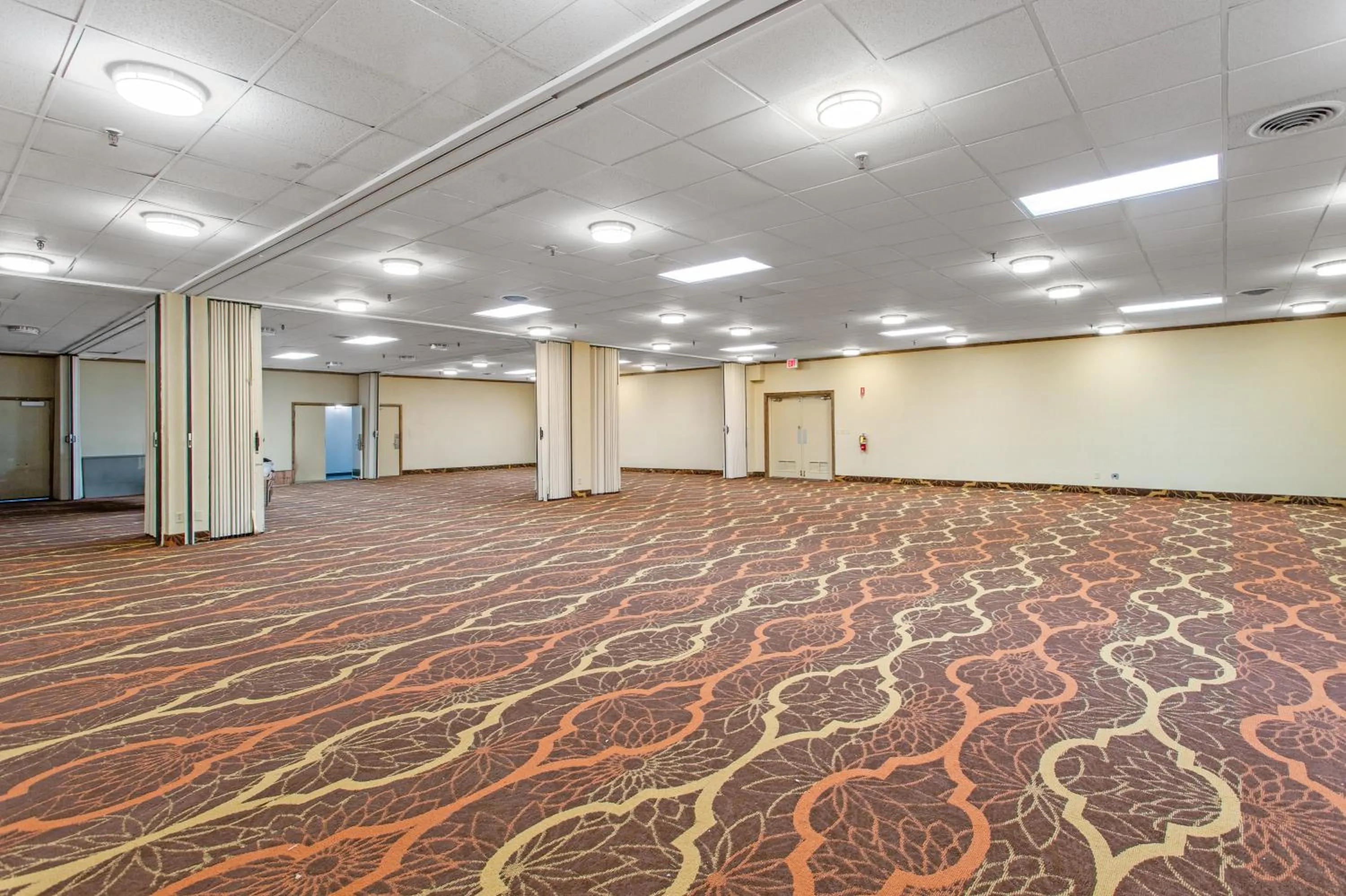 Banquet/Function facilities in Studio 6 Suites Butte MT I-90 I-15