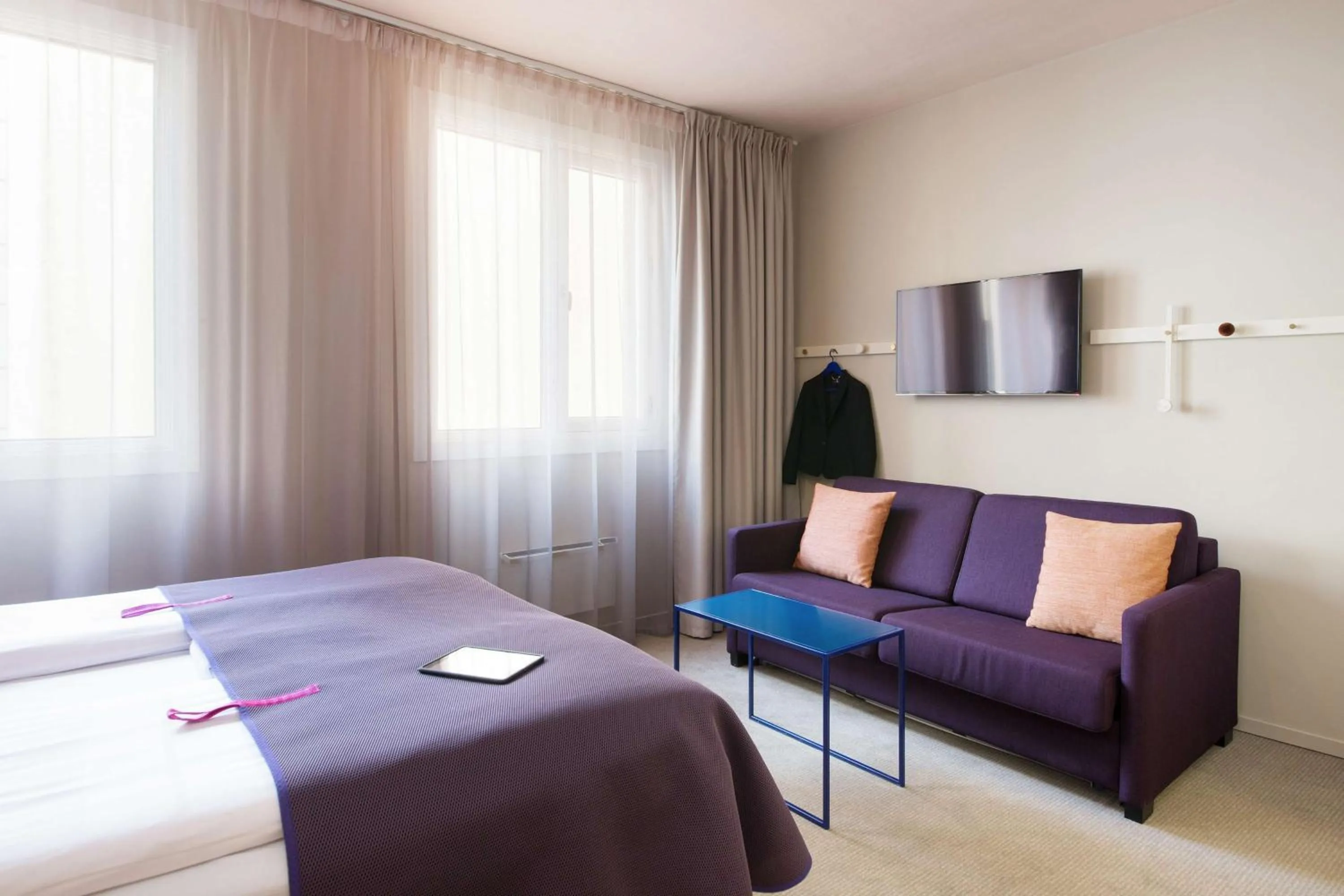 Bedroom, Bed in Scandic Karl Johan