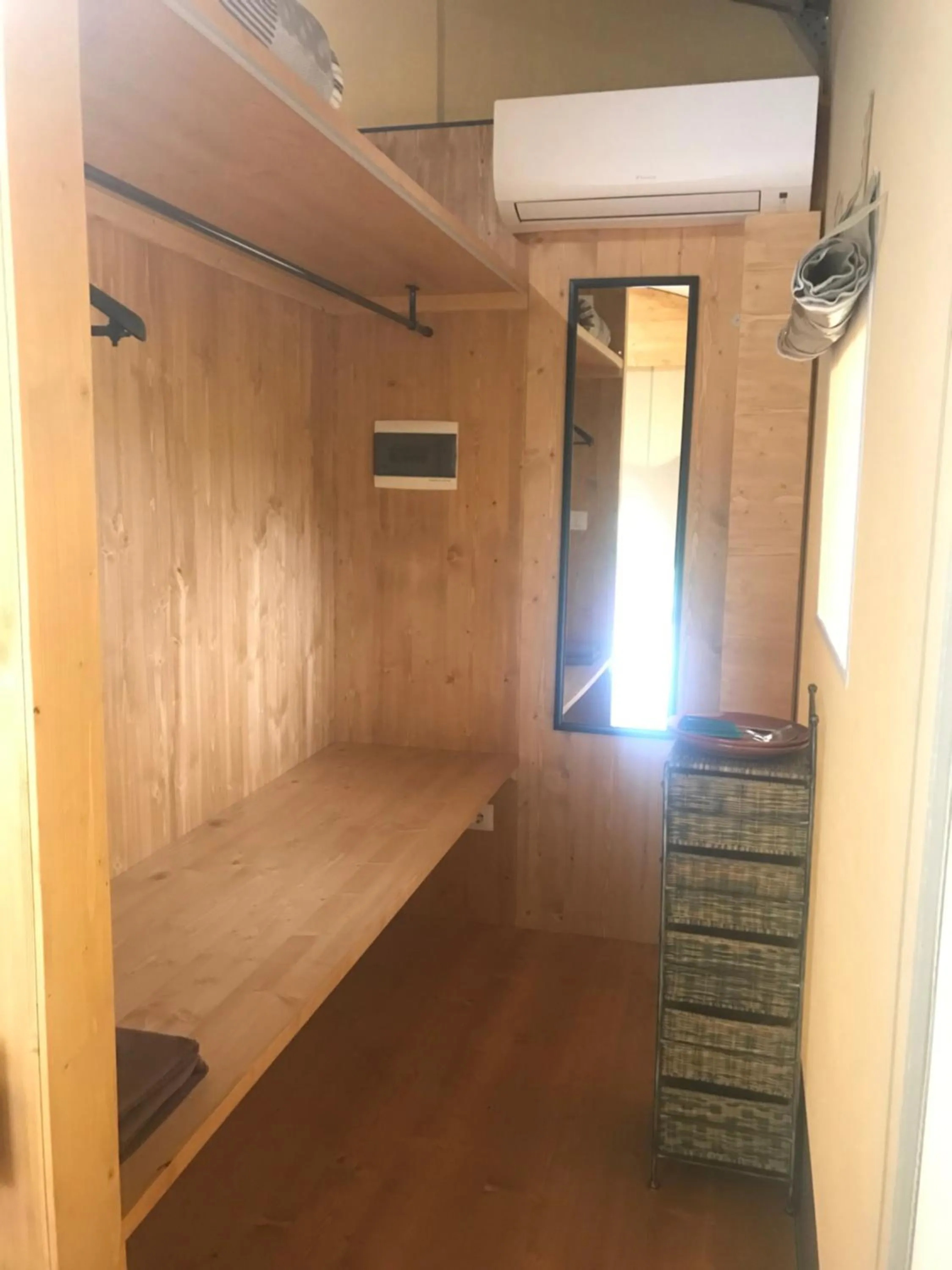 wardrobe in Tenuta DonnAnna Agriturismo&Glamping