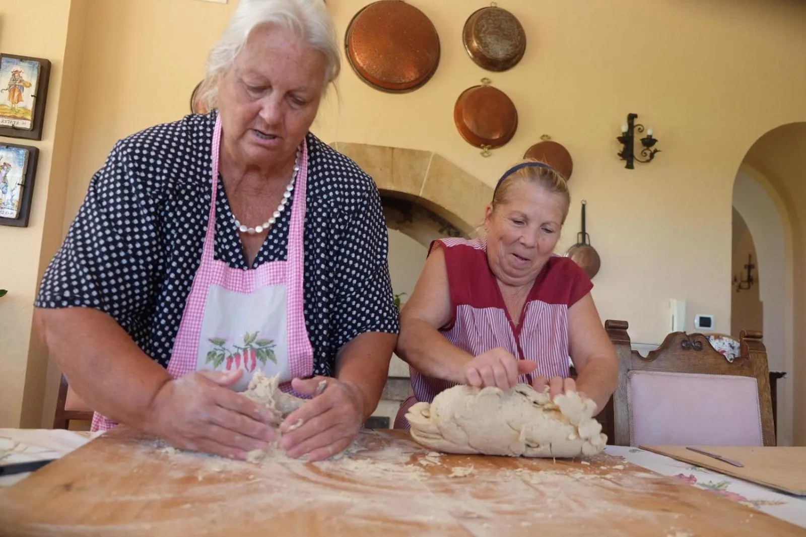 Staff in Tenuta DonnAnna Agriturismo&Glamping