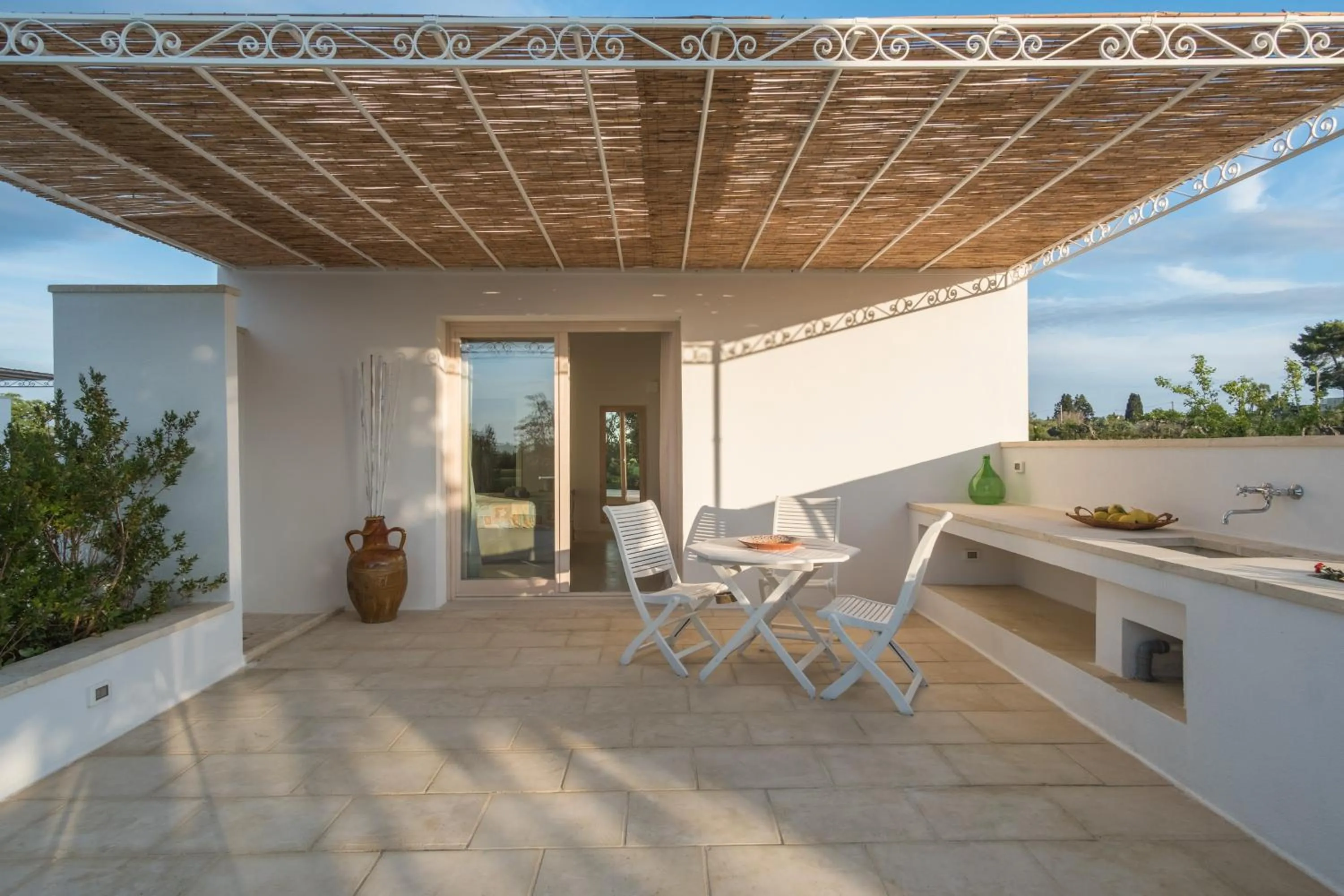 Patio in Tenuta DonnAnna Agriturismo&Glamping