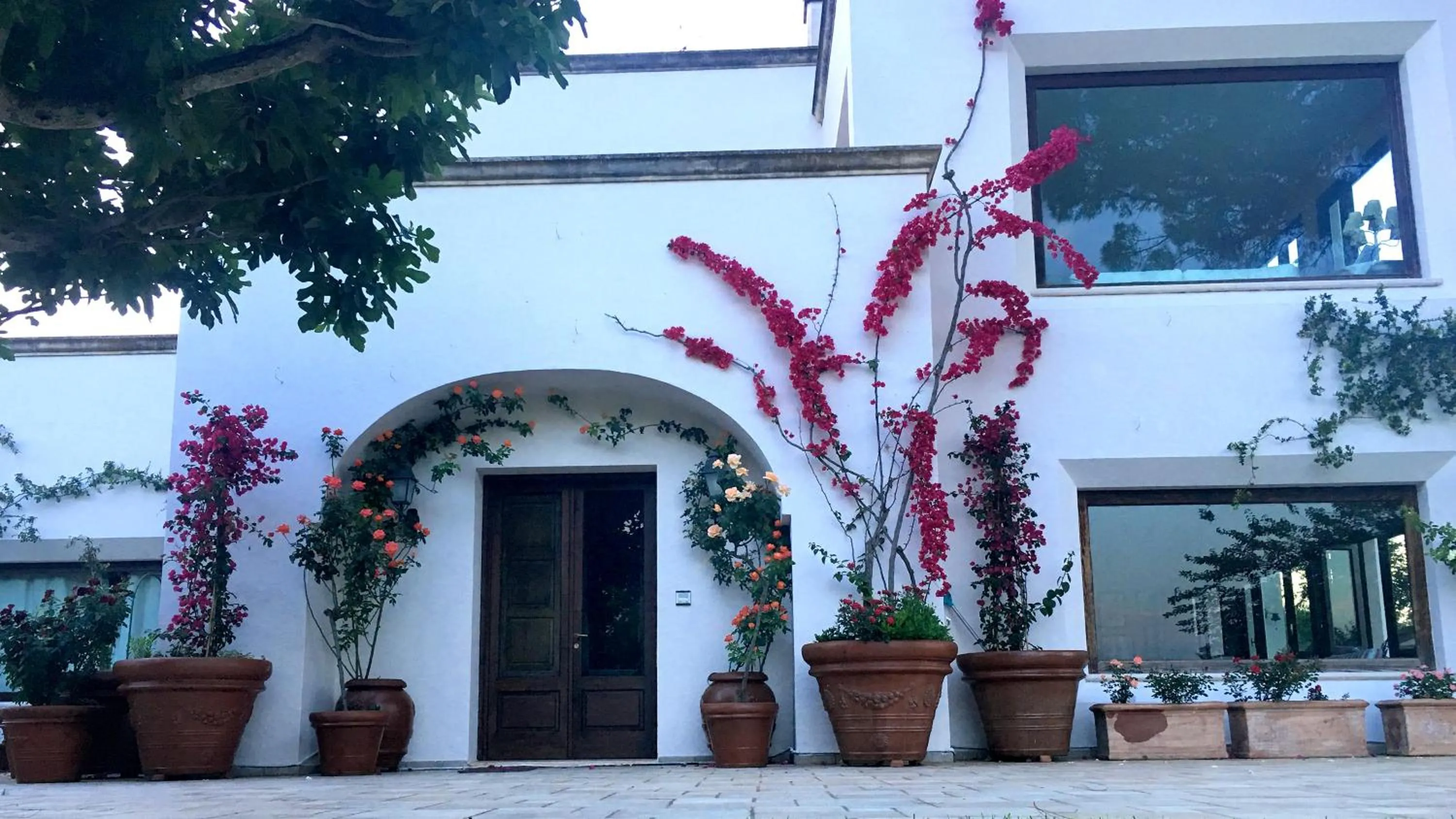 Facade/entrance in Tenuta DonnAnna Agriturismo&Glamping