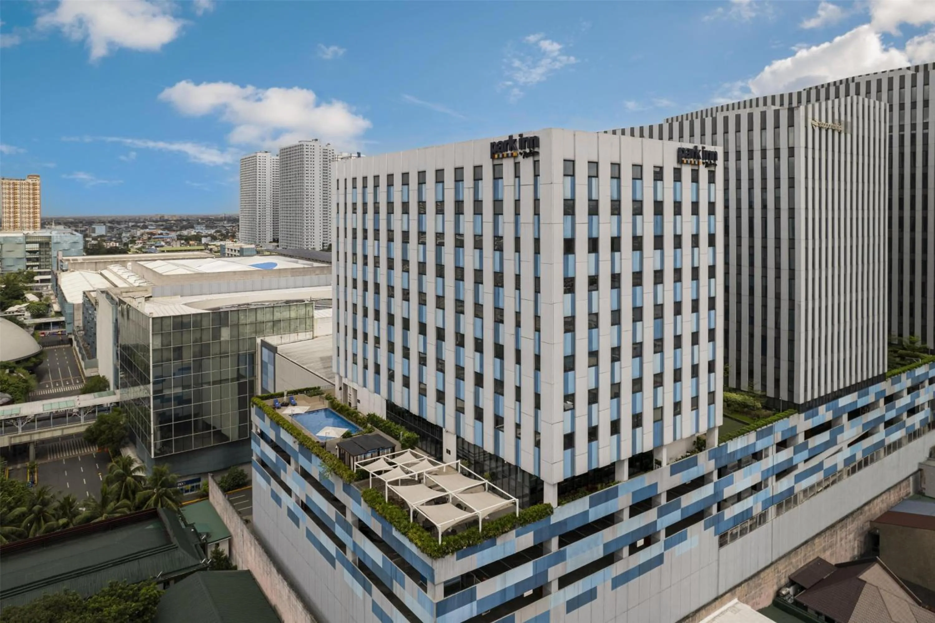 Property building in Park Inn by Radisson North Edsa