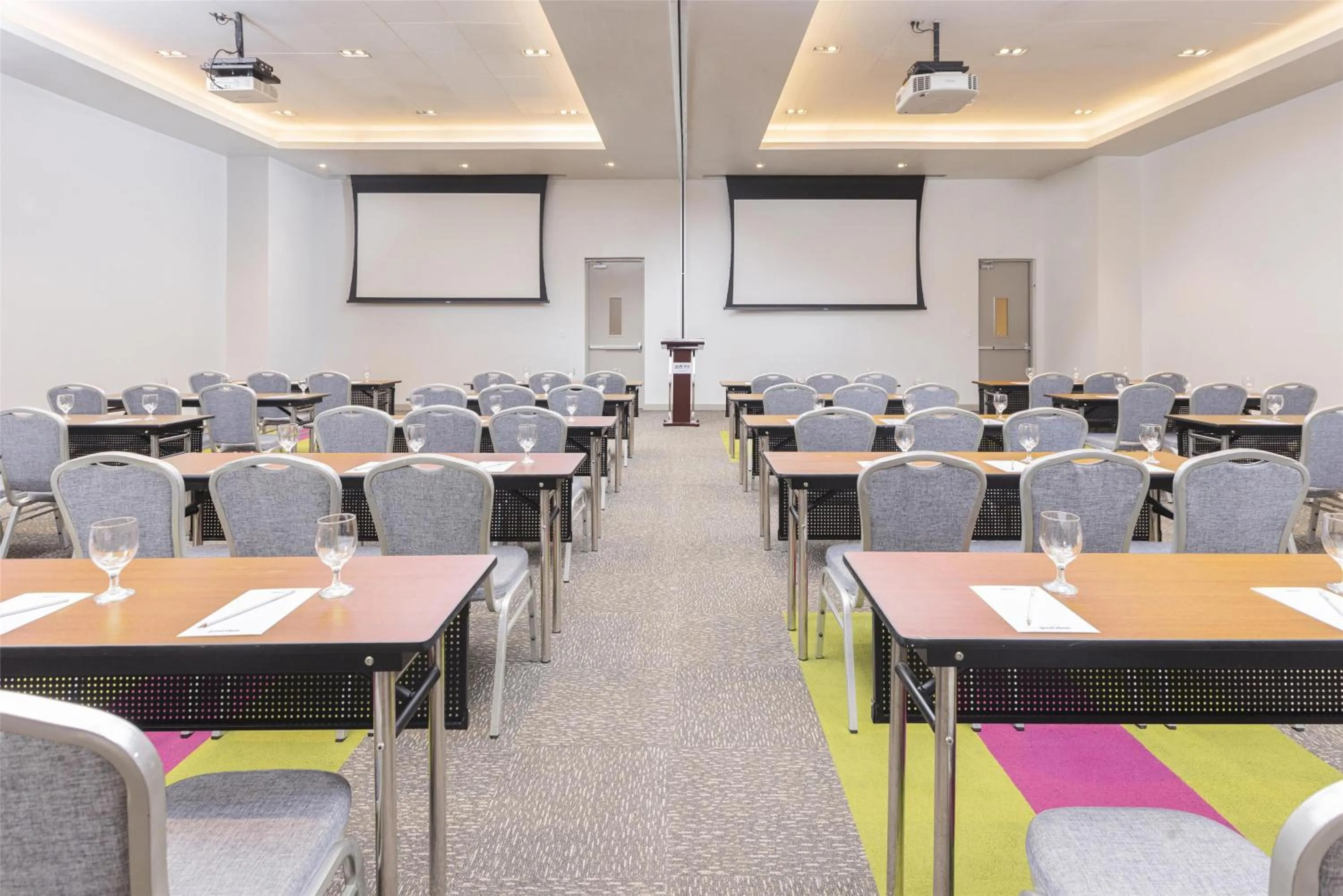 Meeting/conference room in Park Inn by Radisson North Edsa