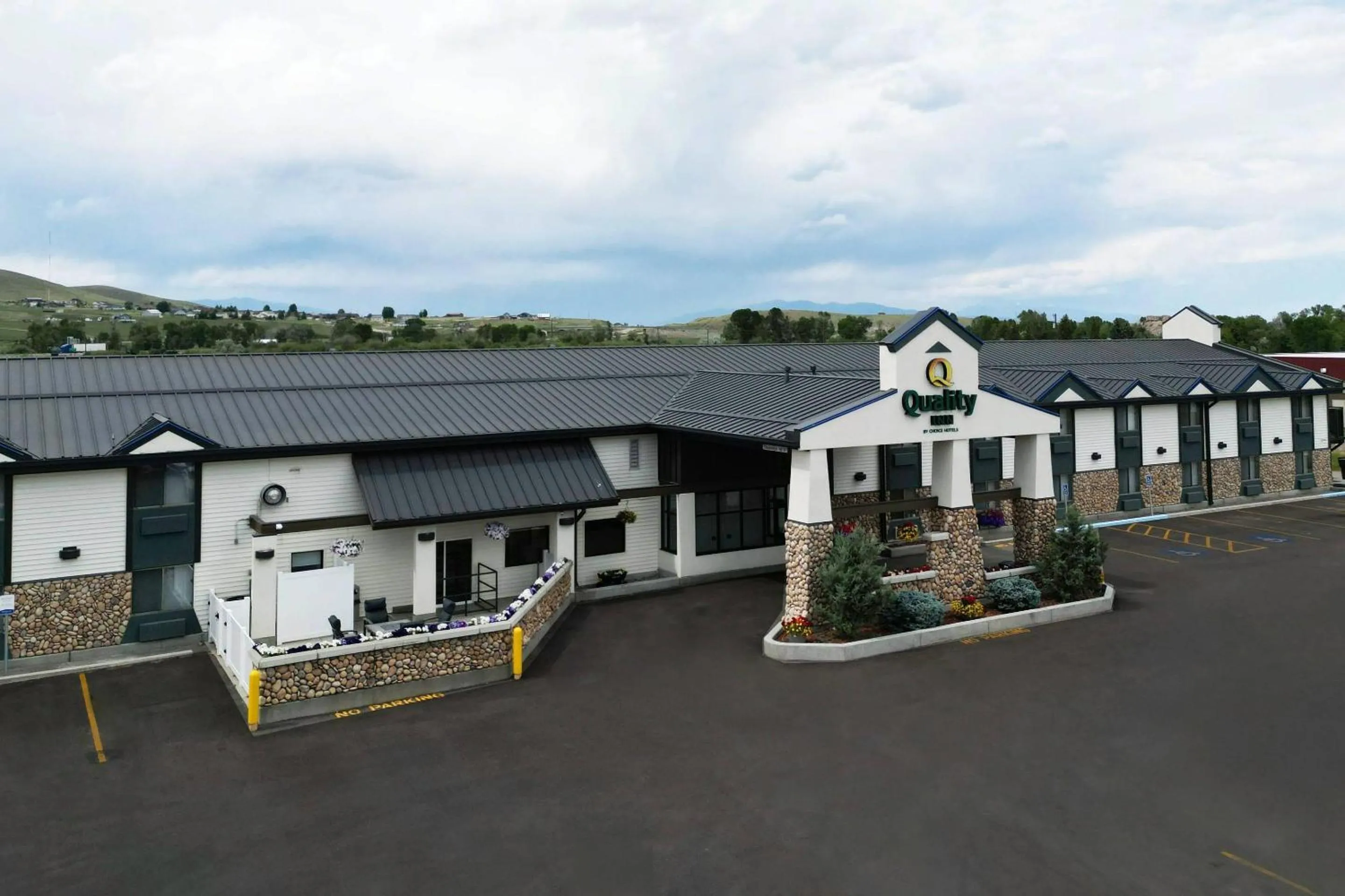 Property building in Quality Inn Dillon I-15